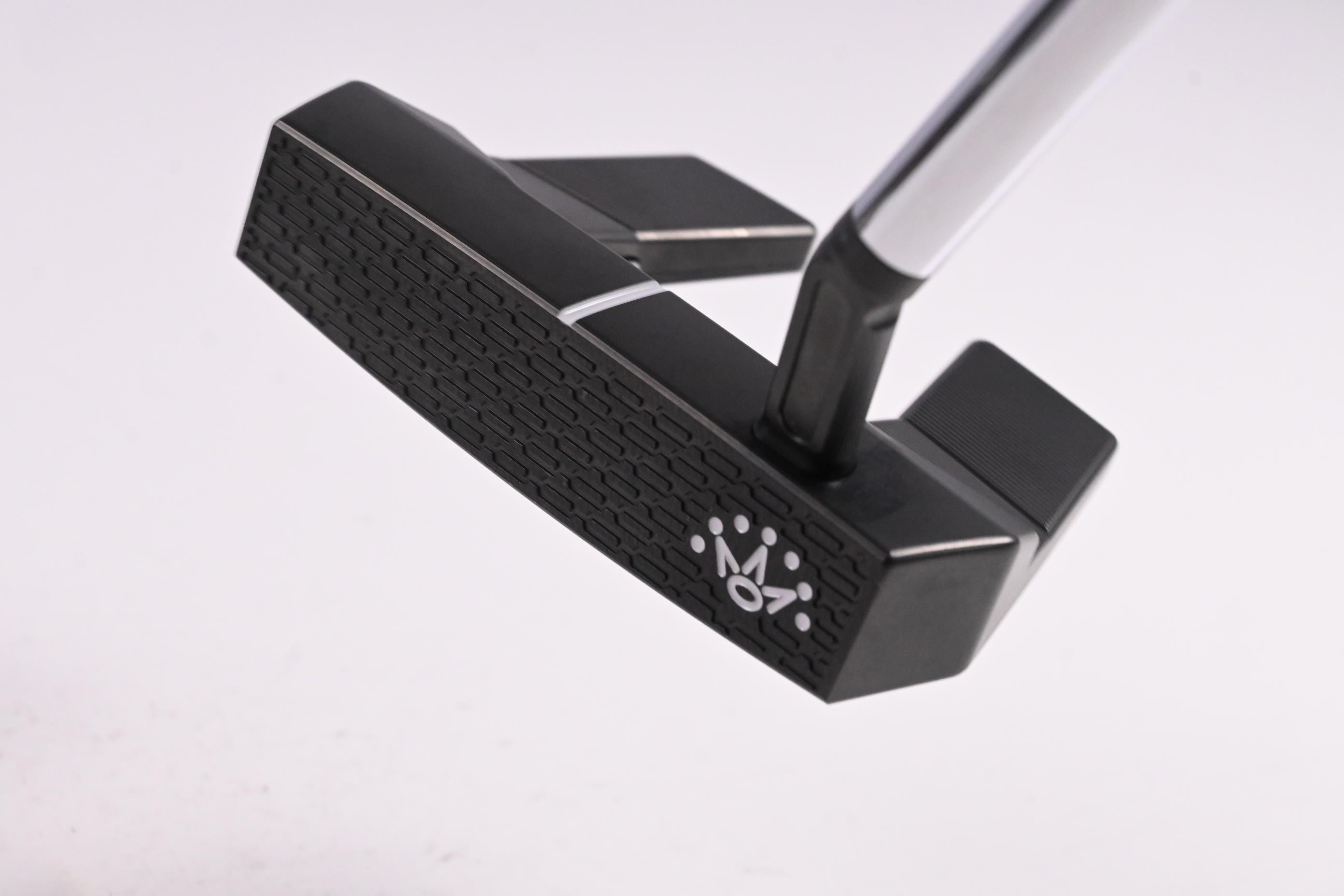 Scotty Cameron Phantom 5.5 Black Putter / 34 Inch