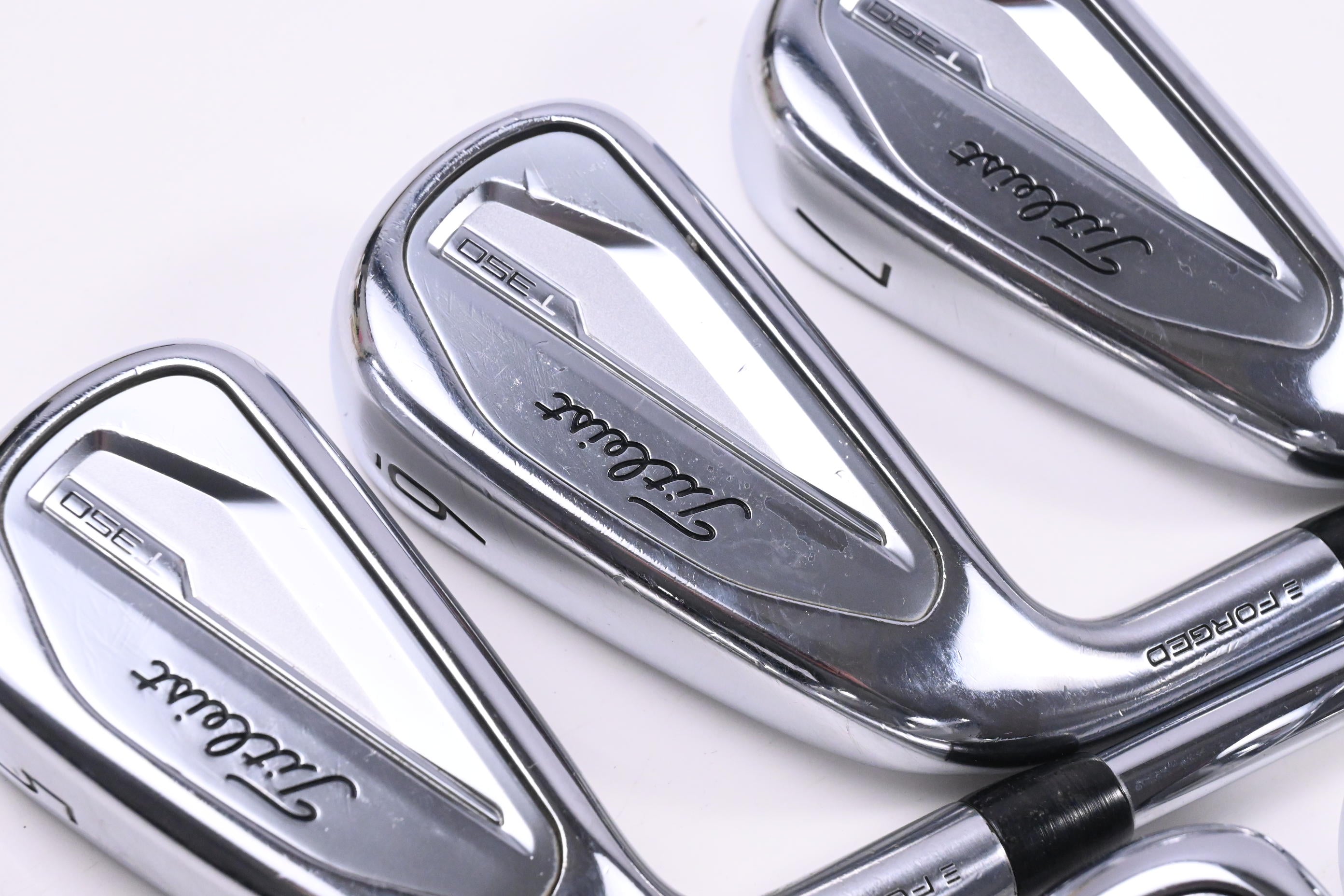 Left Hand Titleist T350 Irons / 5-PW+48° / Regular Flex AMT Red R300 Shafts