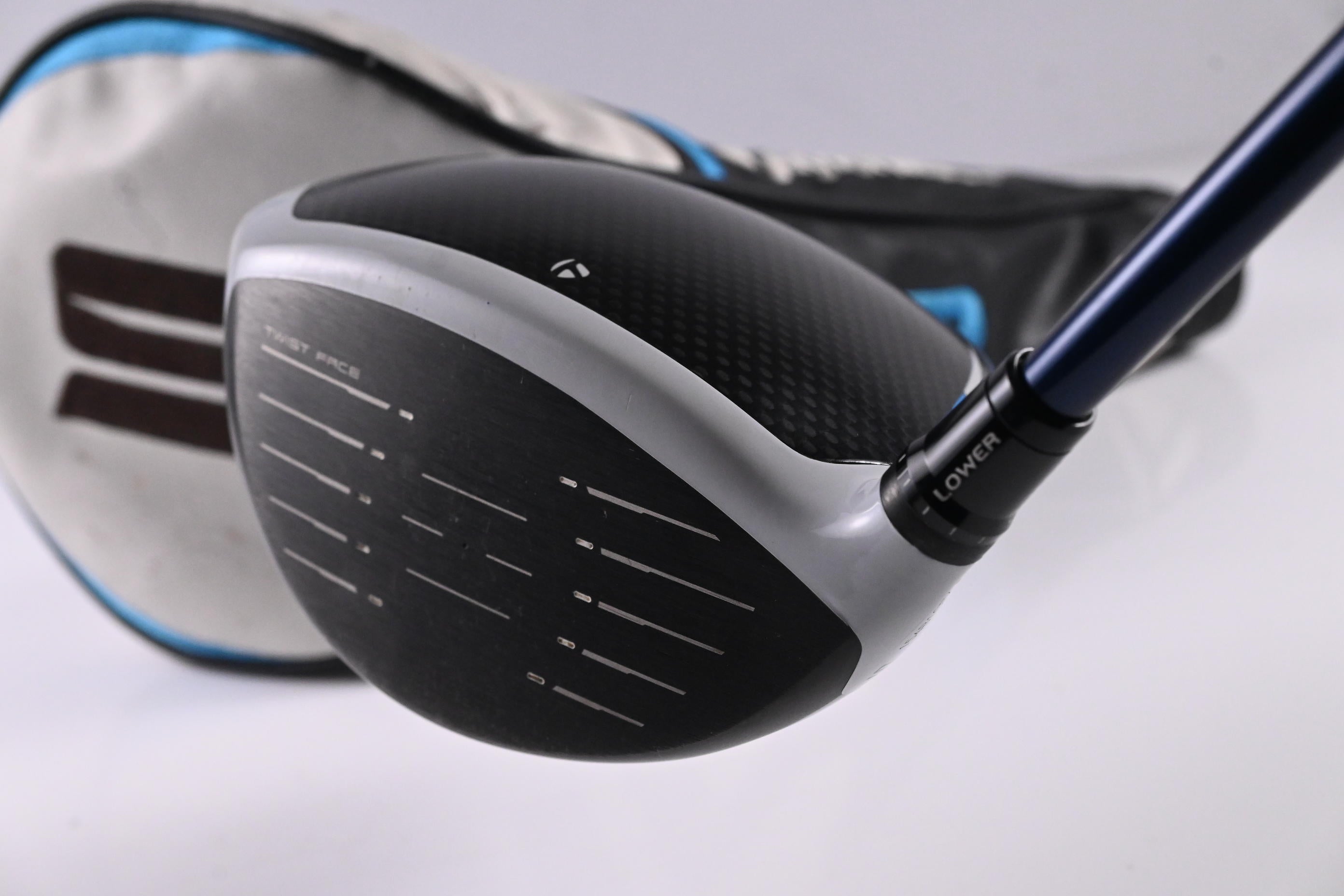 Taylormade SIM2 Max Driver / 10.5 Degree / Stiff Flex Fujikura Ventus Blue 5