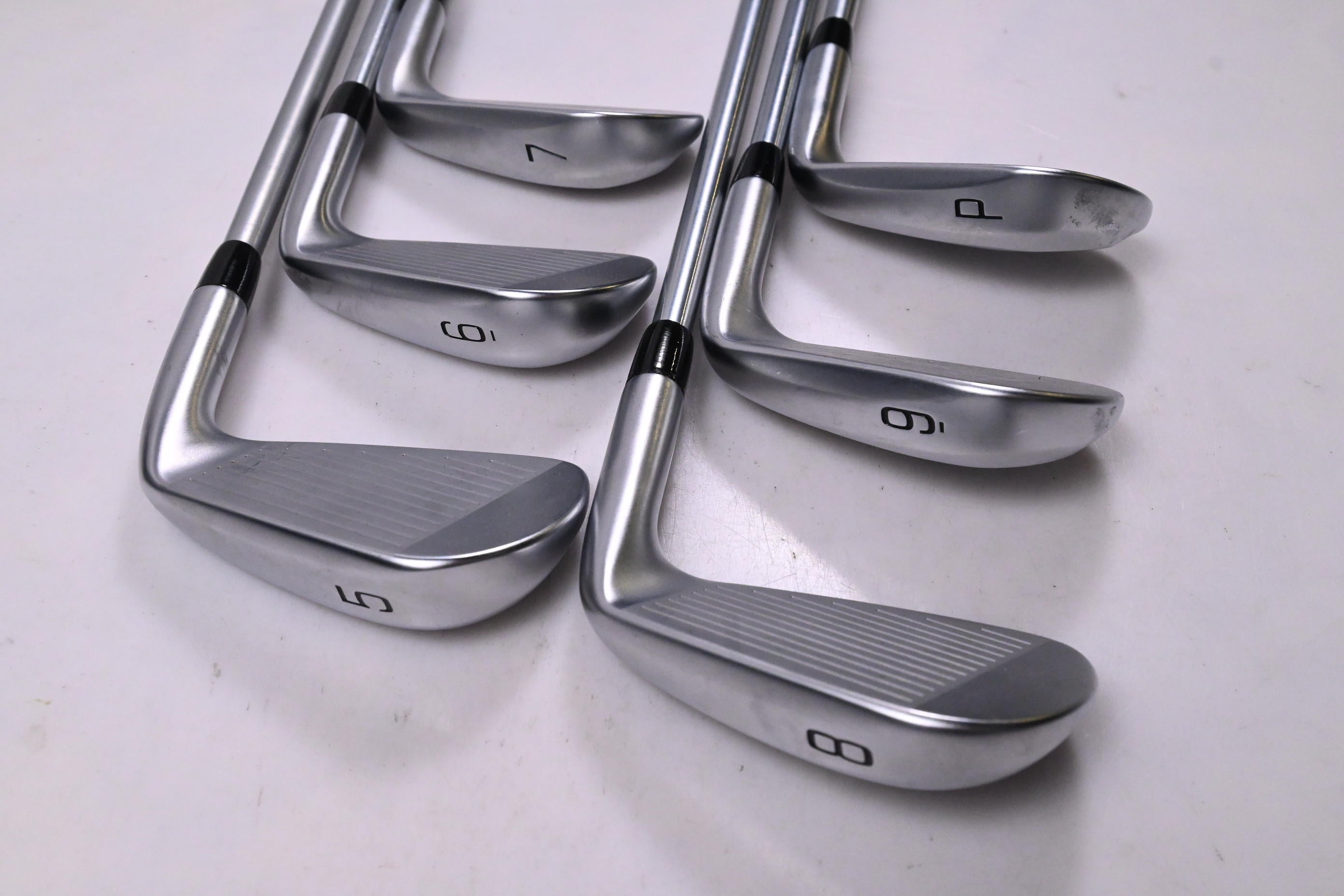 Left Hand Mizuno JPX 925 Forged Irons / 5-PW / TX-Flex Project X L5 130 Shafts