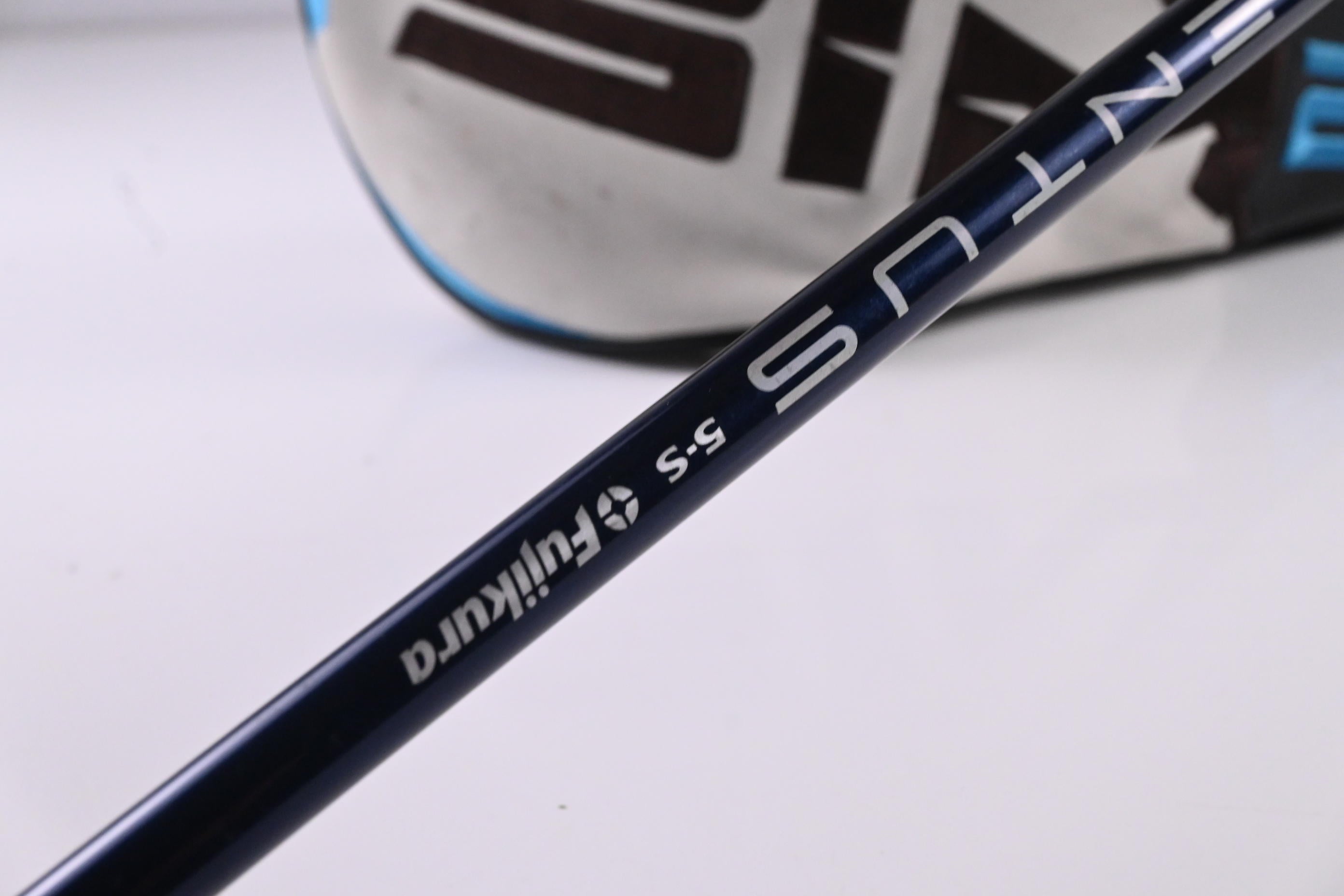 Taylormade SIM2 Max Driver / 10.5 Degree / Stiff Flex Fujikura Ventus Blue 5
