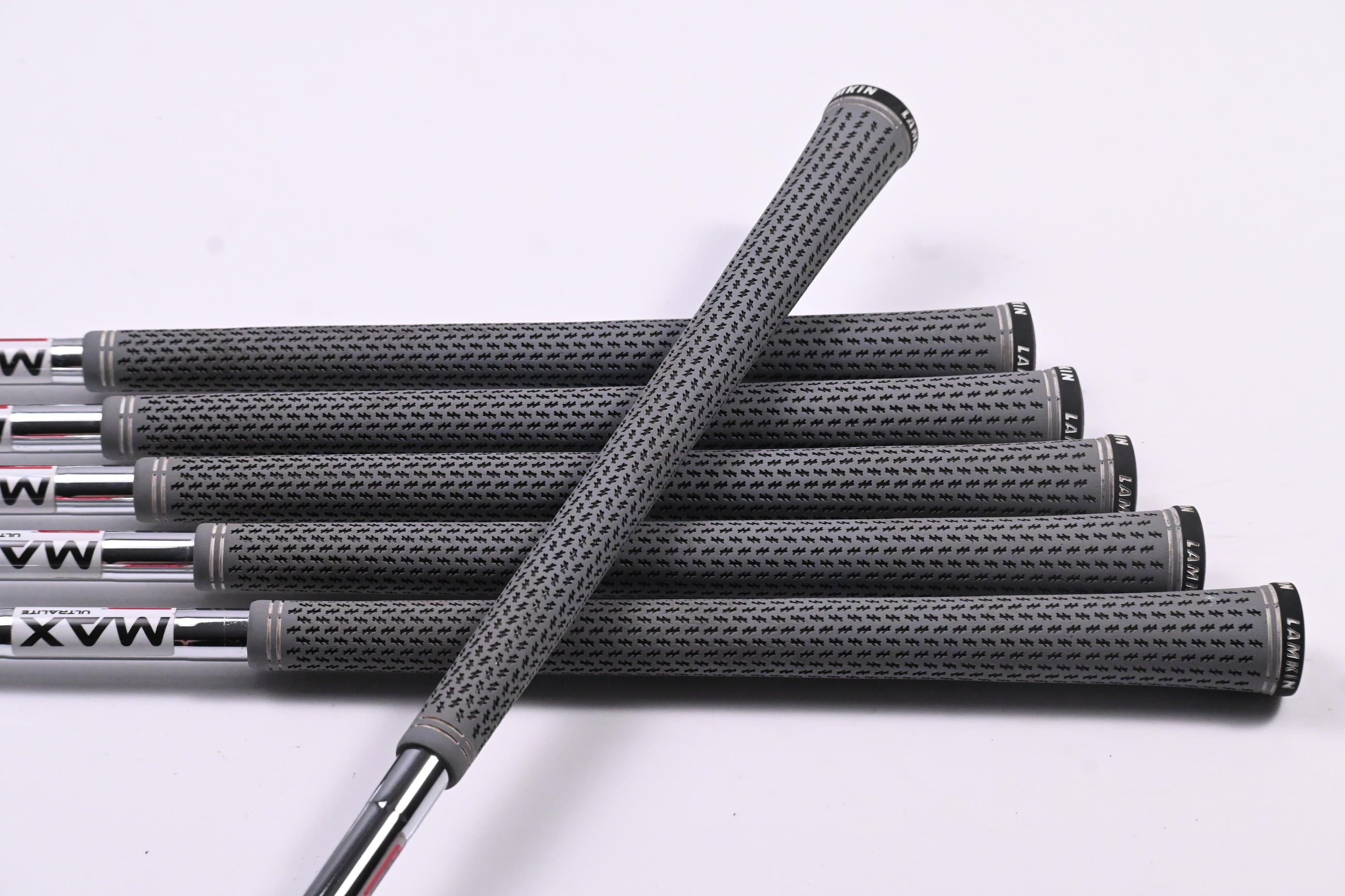 Wilson Dynapower 2023 Irons / 5-PW / Regular Flex KBS MAX UltraLite Shafts