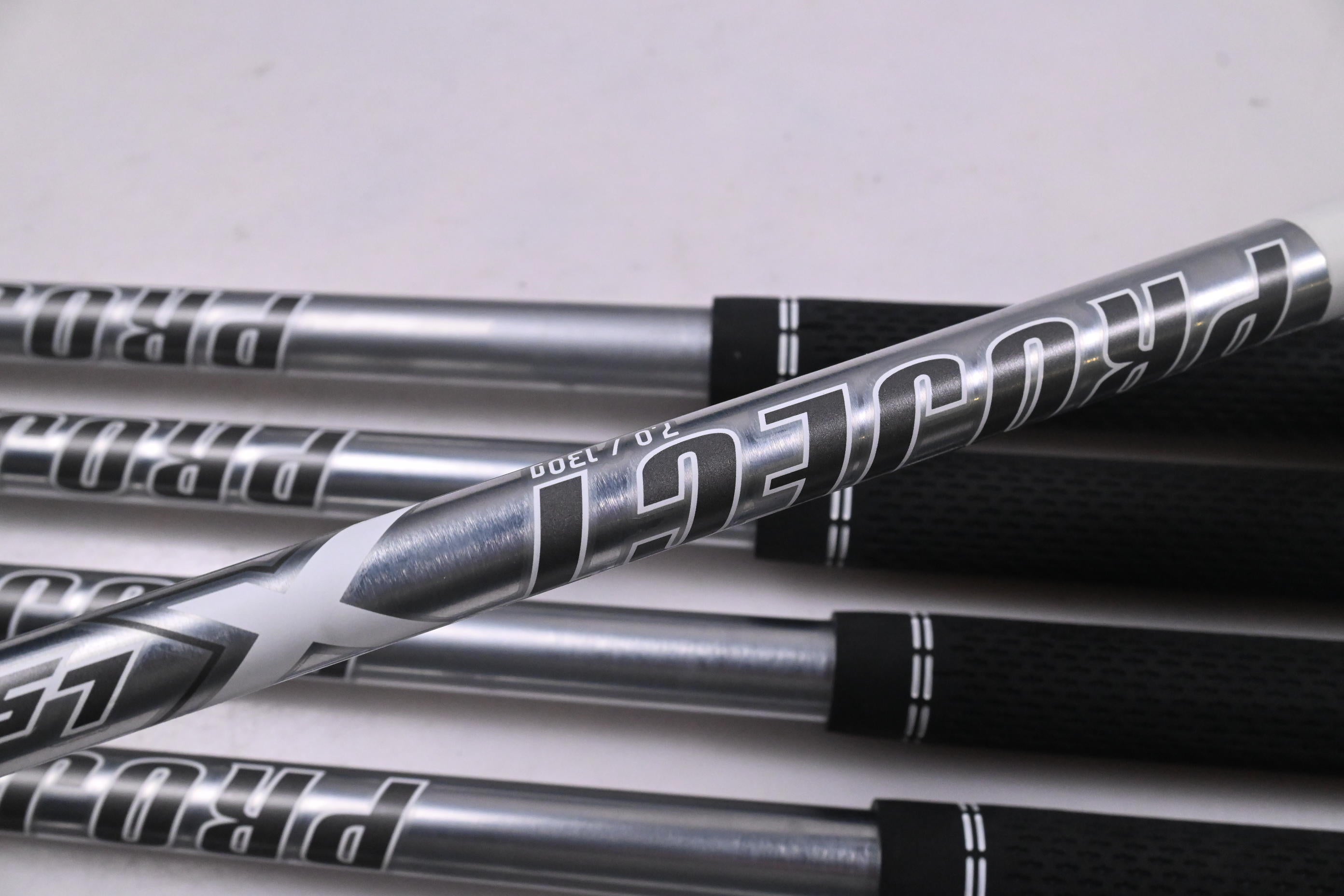 Left Hand Mizuno JPX 925 Forged Irons / 5-PW / TX-Flex Project X L5 130 Shafts