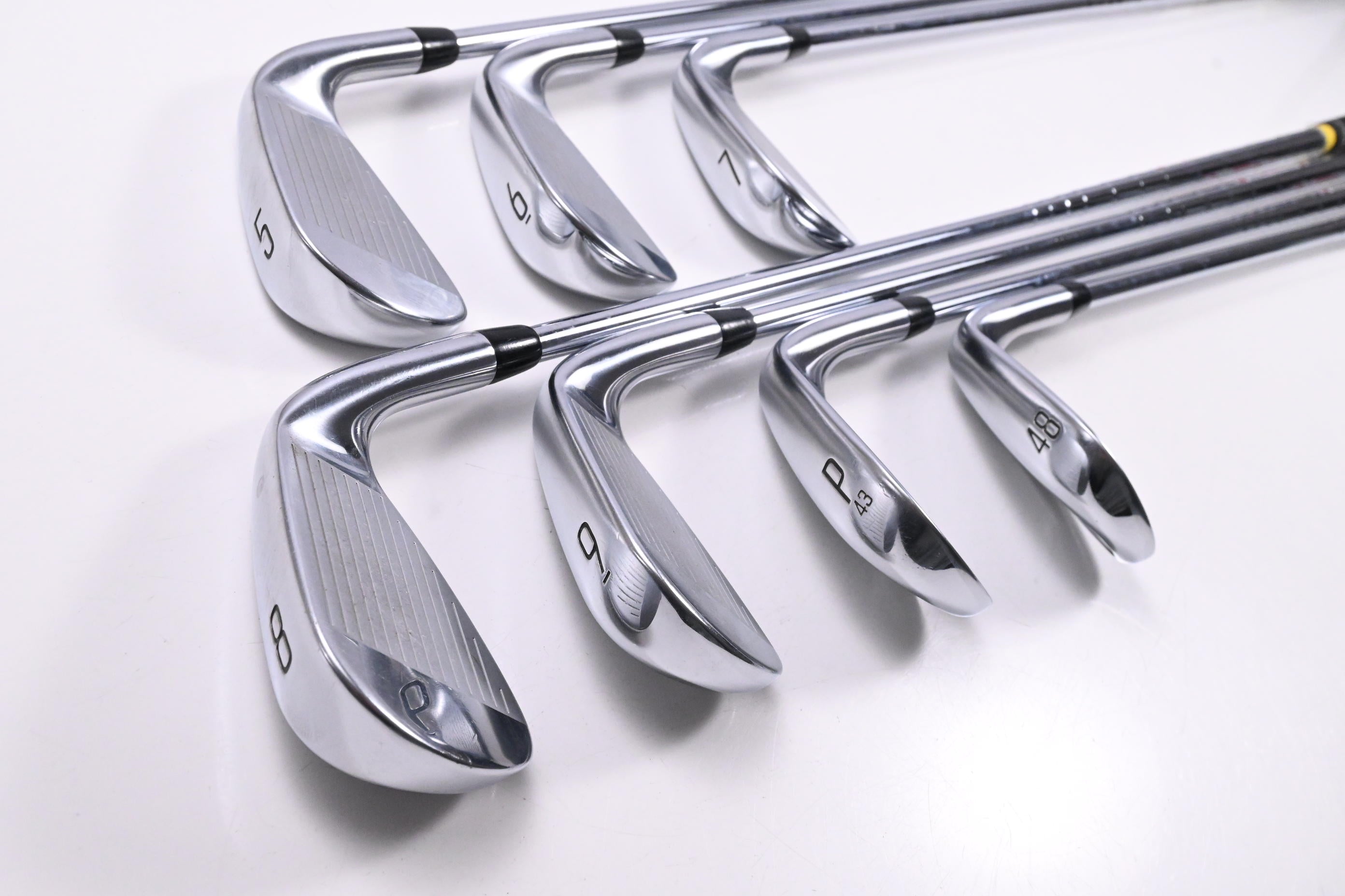 Left Hand Titleist T350 Irons / 5-PW+48° / Regular Flex AMT Red R300 Shafts