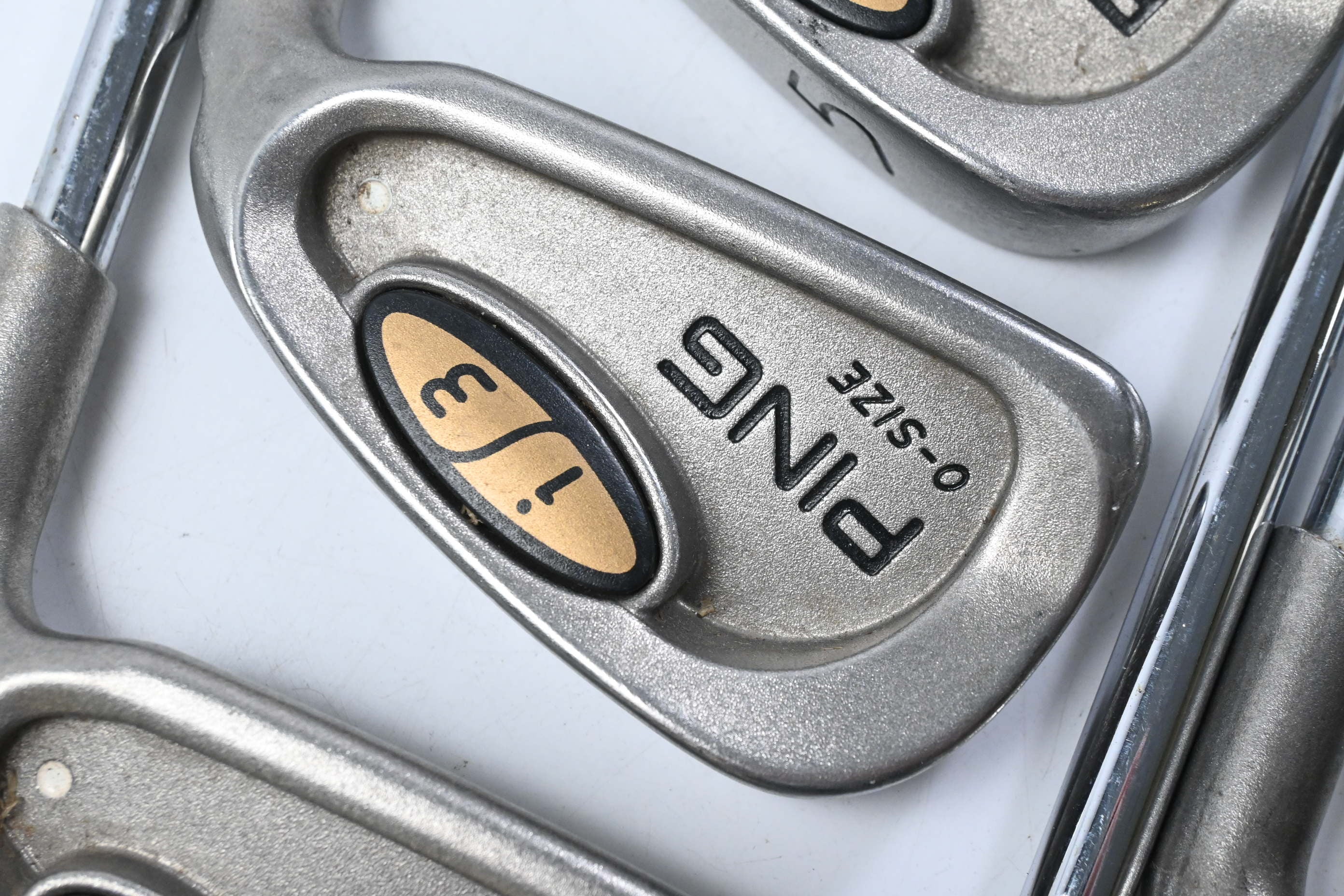 Ping i3 O-Size Irons / 3-PW+SW / White Dot / Regular Flex Cushin JZ Shafts
