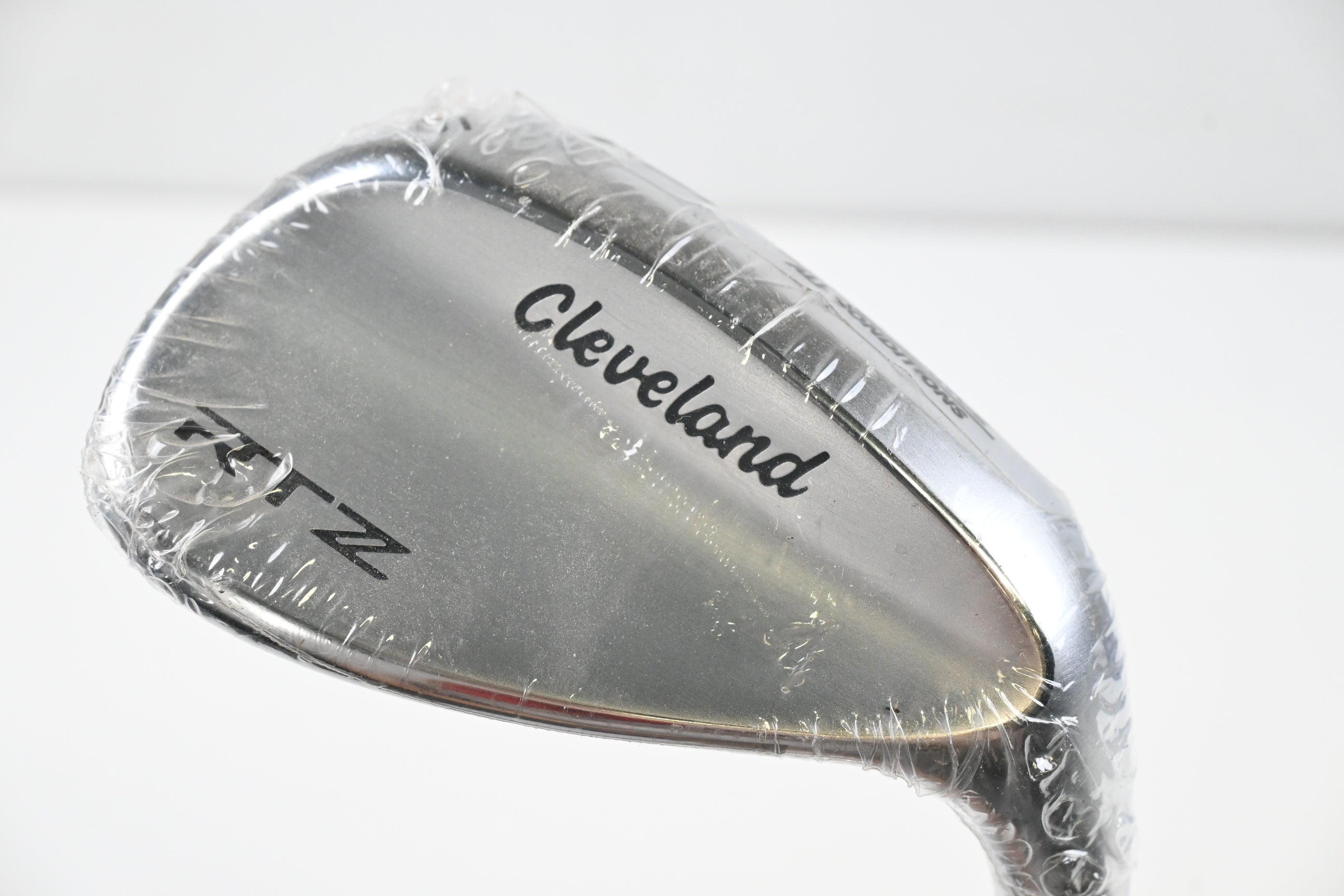 Cleveland RTZ Sand Wedge / 56 Degree / Wedge Flex Dynamic Gold Spinner Shaft