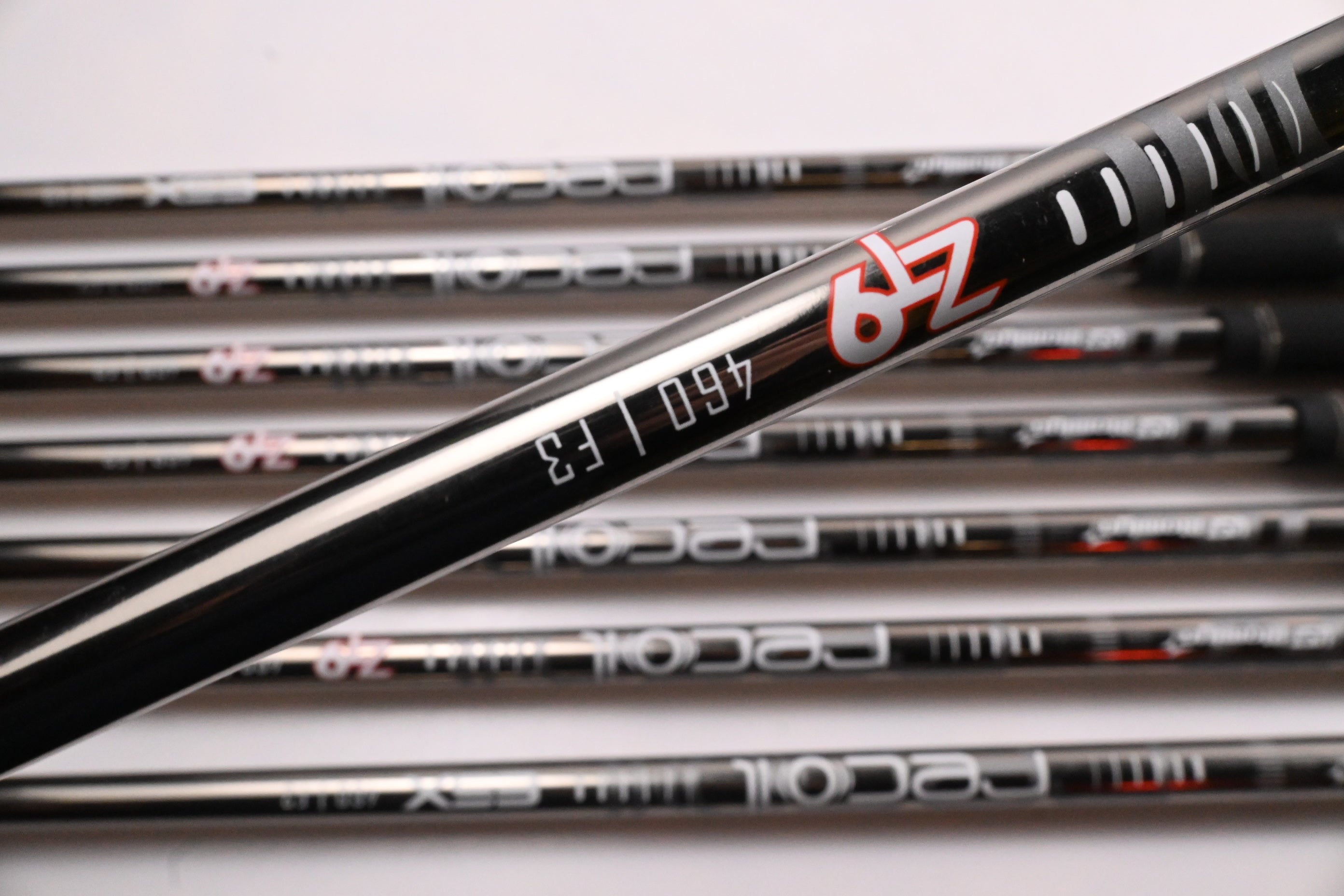 Callaway Big Bertha CF19 Irons / 5-PW+GW+SW / Regular Flex UST Recoil ZT9 460