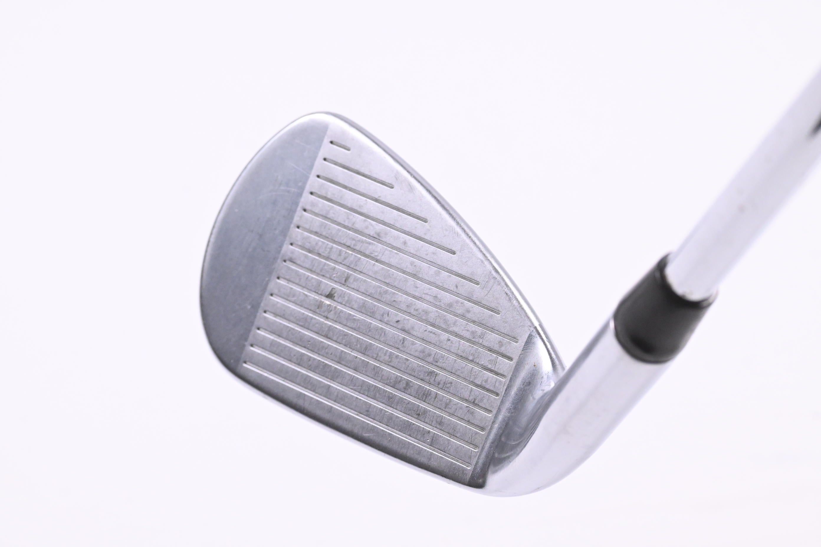 Titleist 718 T-MB Pitching Wedge / 45 Degree / Stiff Flex Dynamic Gold Shaft