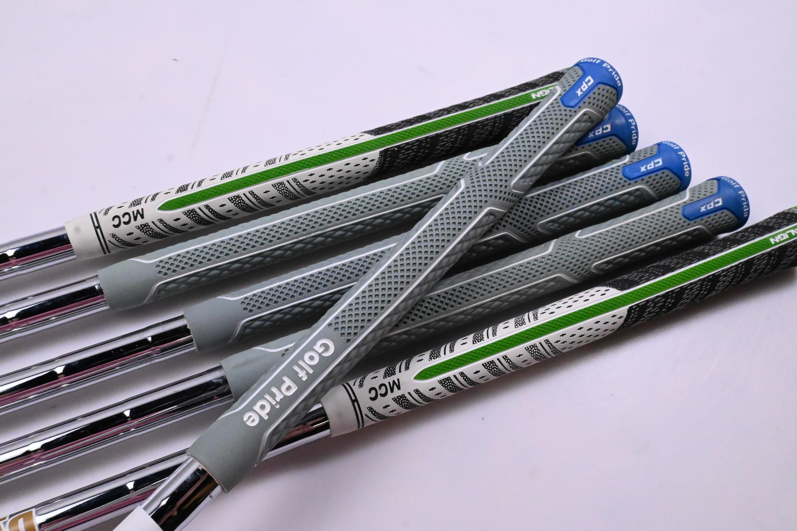 Taylormade Stealth Irons / 5-PW / Stiff Flex Dynamic Gold 105 S300 Shafts