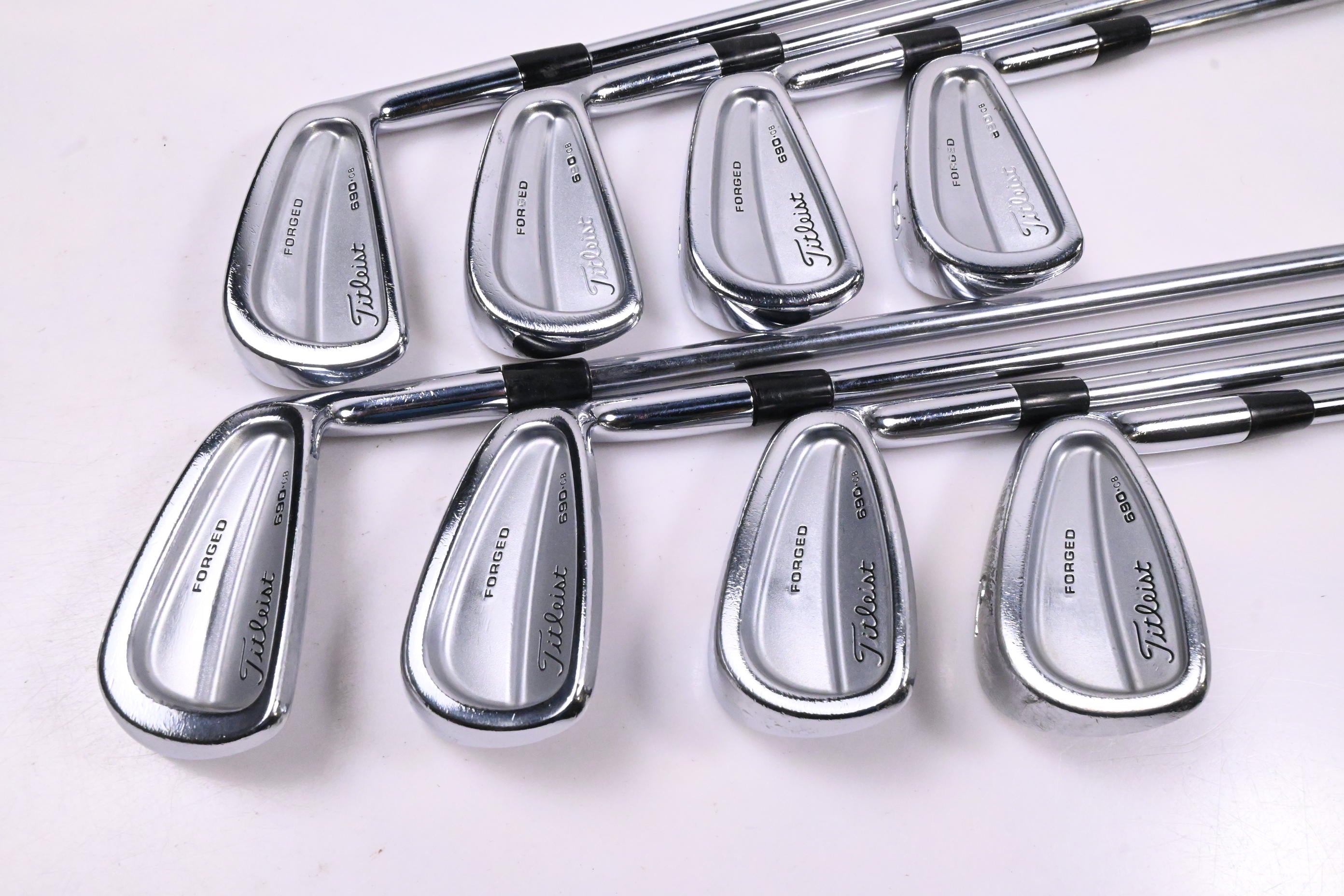 Titleist 690.CB Irons / 3-PW / Regular Flex Dynamic Gold R300 Shafts