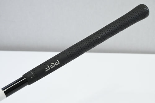 PGF Status #3 Hybrid / 19 Degree / Regular Flex PGF Status Shaft