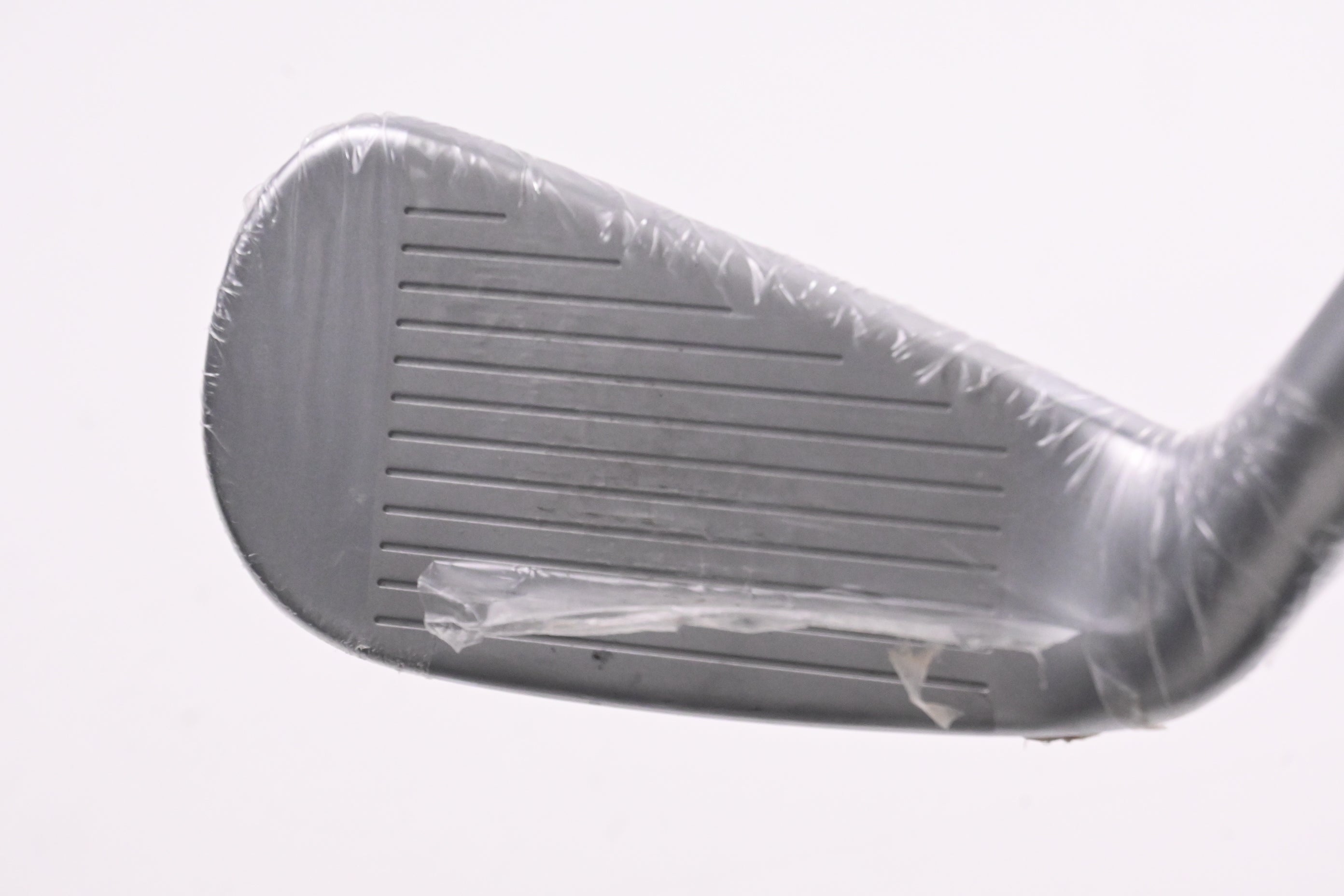 Taylormade P.DHY #4 Iron / 22 Degree / Regular Flex UST Mamiya Recoil DART 75