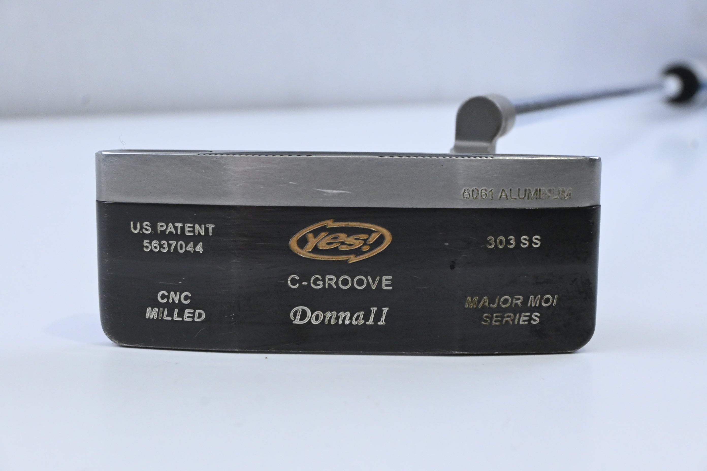 Yes! C-Groove Donnall II Putter / 34 Inch