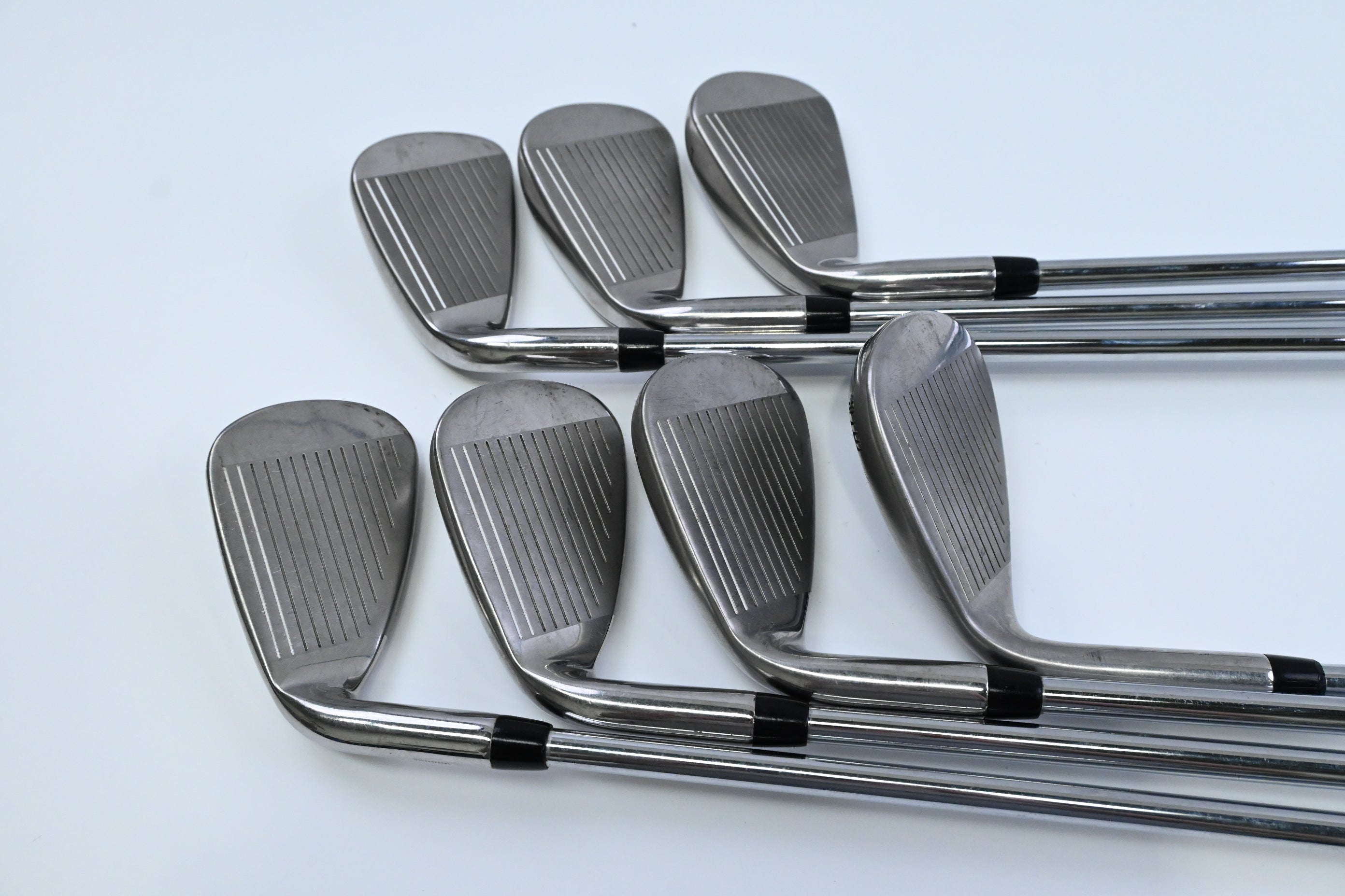 Callaway Rogue ST Max Irons / 5-PW+SW / Regular Flex Elevate MPH 95 Shafts
