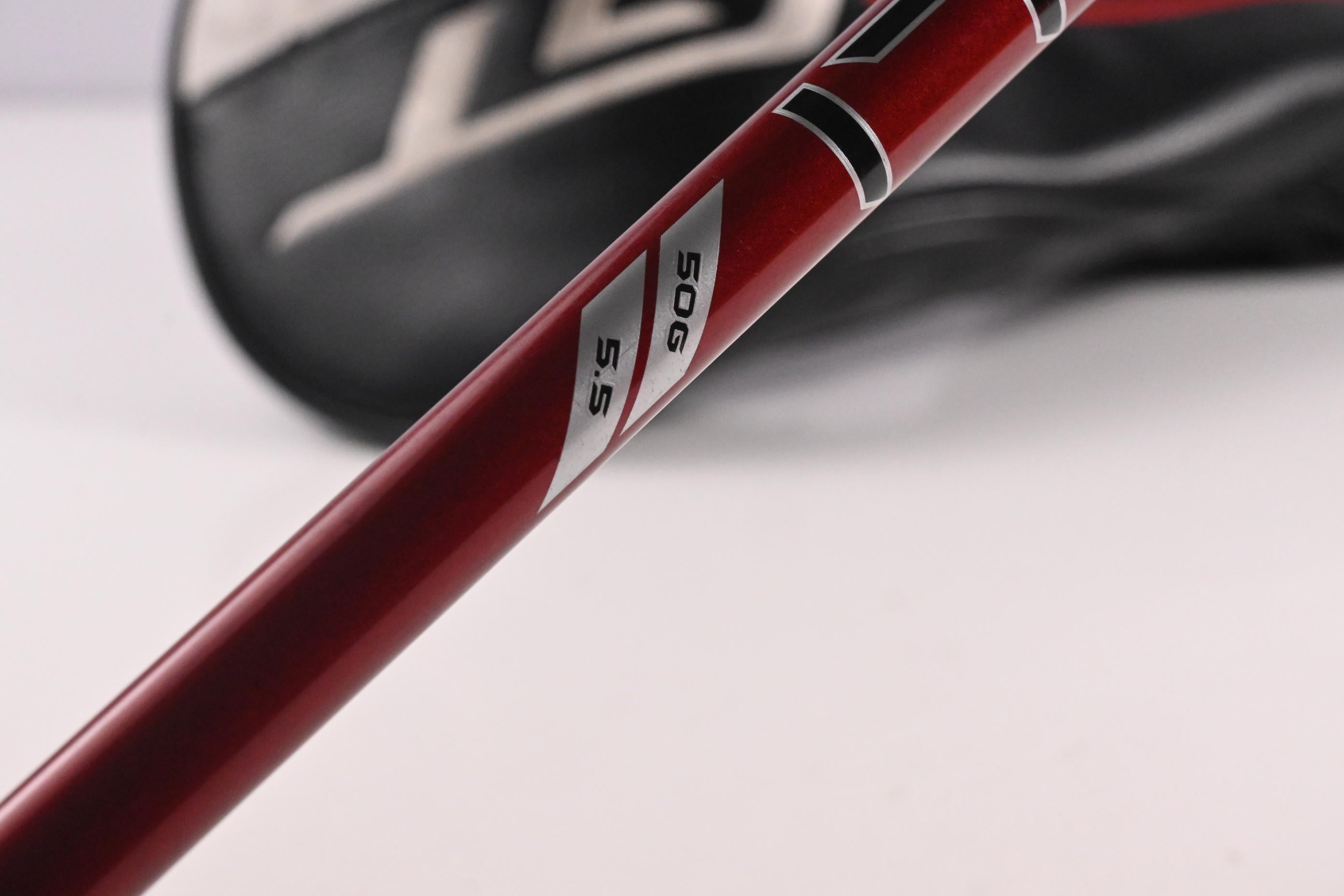 Titleist GT2 Driver / 11 Degree / Regular Flex Project X Denali Red 50 Shaft