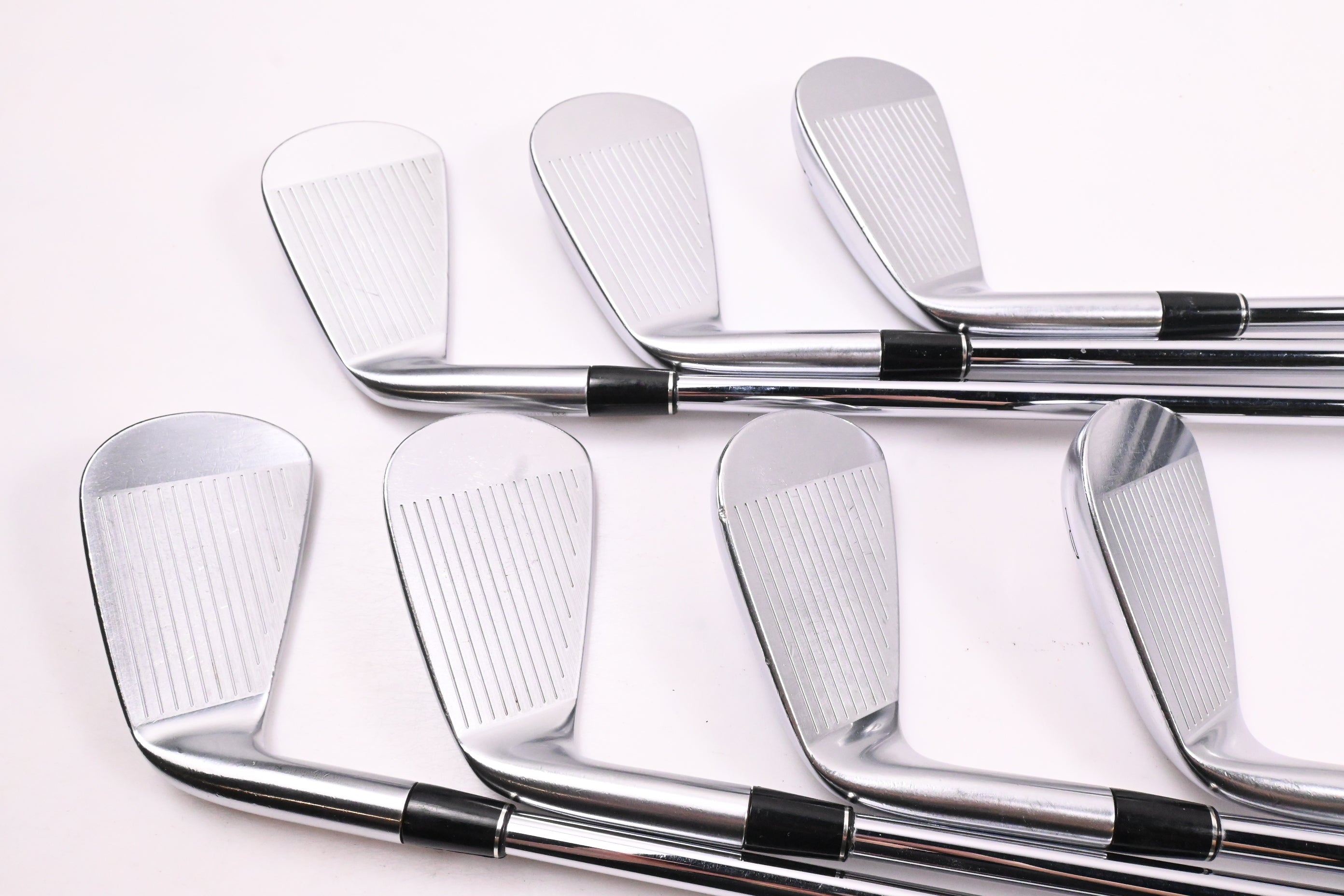 Srixon Z-Forged Irons / 4-PW / Stiff Flex Dynamic Gold AMT S300 Shafts