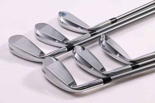 Callaway Quantum Max OS Irons / 5-PW / Regular Flex Denali Frost Silver 60
