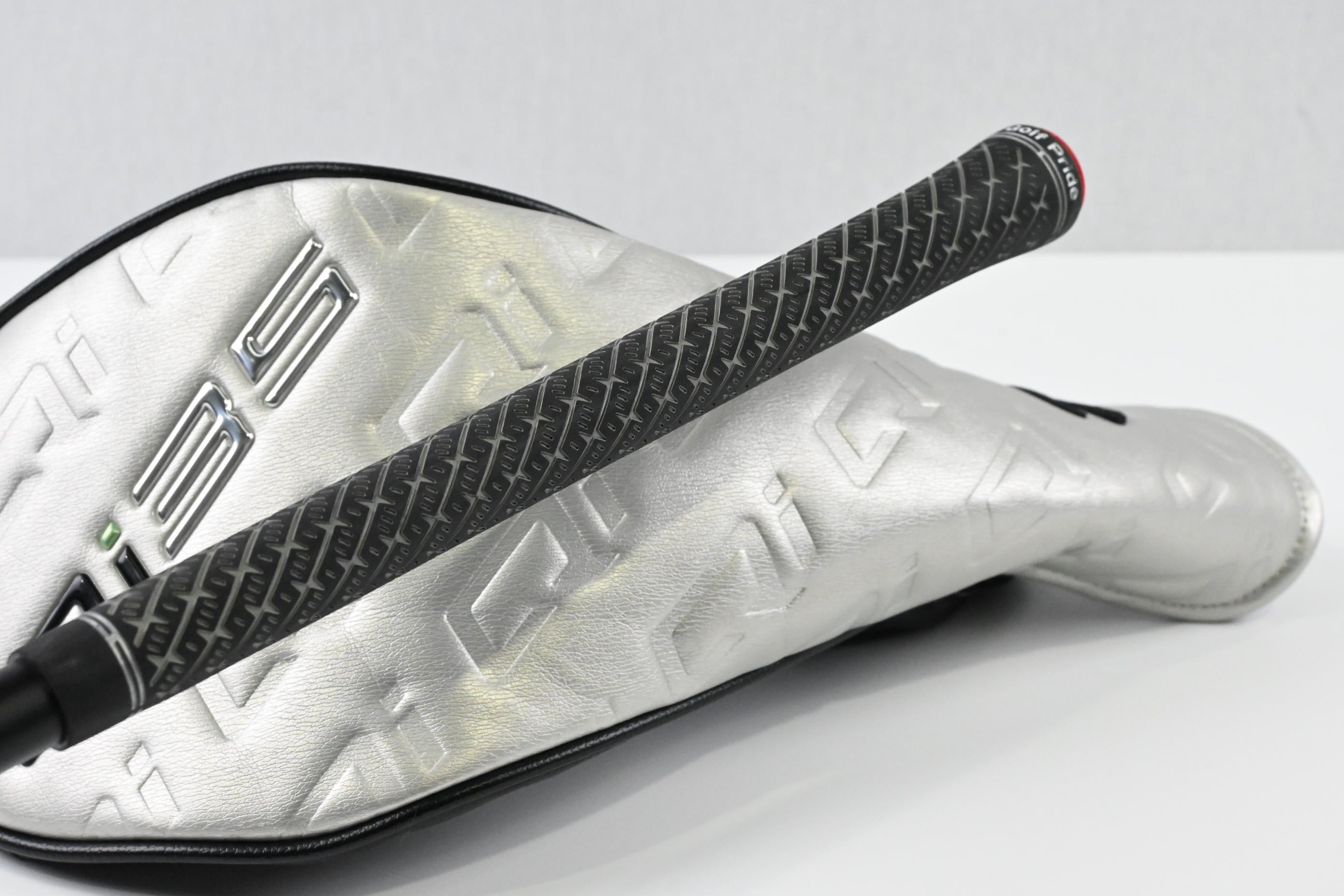Taylormade Qi35 Driver / 9 Degree / Stiff Flex Fujikura Air Speeder 50