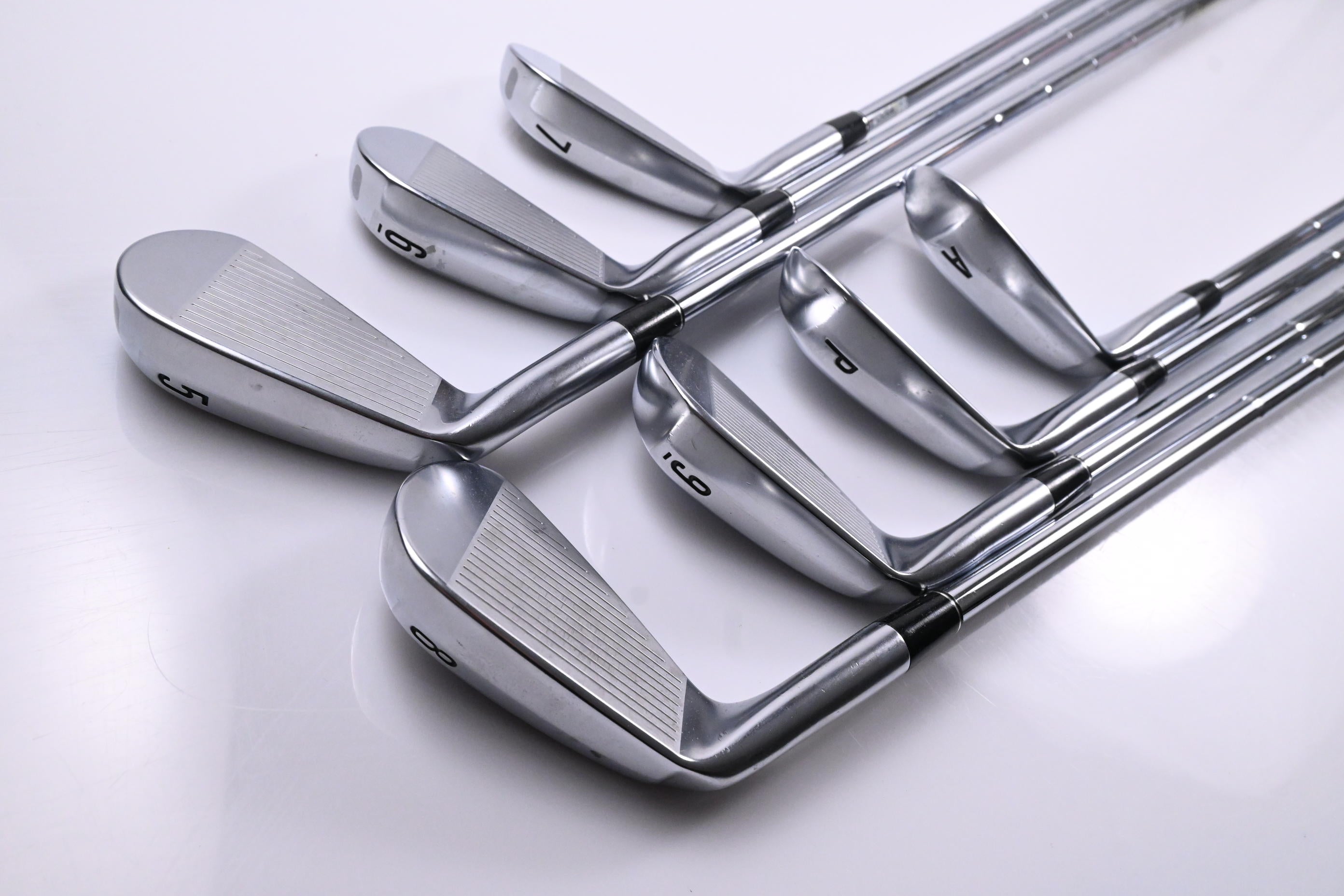 Srixon ZXi5 2025 Irons / 4-PW+GW / Regular Flex Dynamic Gold R300 Mid