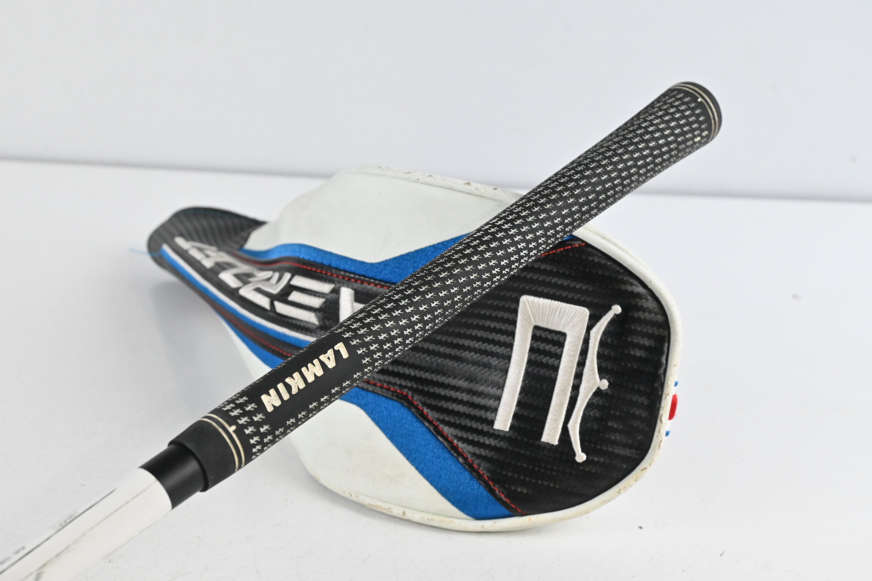 Left Hand Cobra Aerojet Max Driver / 10.5 Degree / Regular Flex HZRDUS CB Red 50
