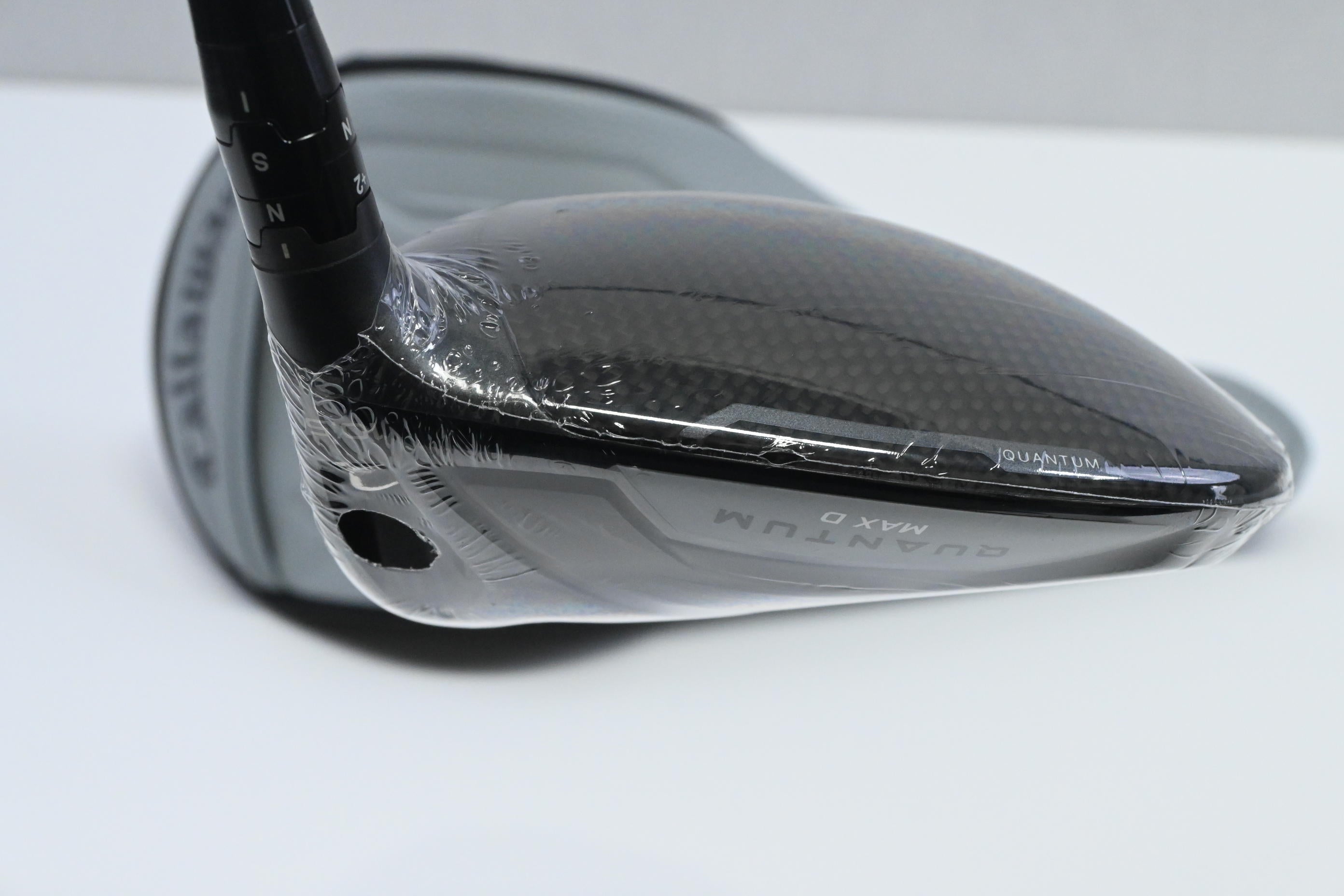 Callaway Quantum Max D Drivers / 10.5 Degree / Stiff Flex Denali Frost White 60