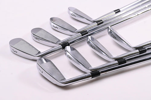 Bridgestone J33 Irons / 3-PW / Stiff Flex Dynamic Gold S300 Shafts