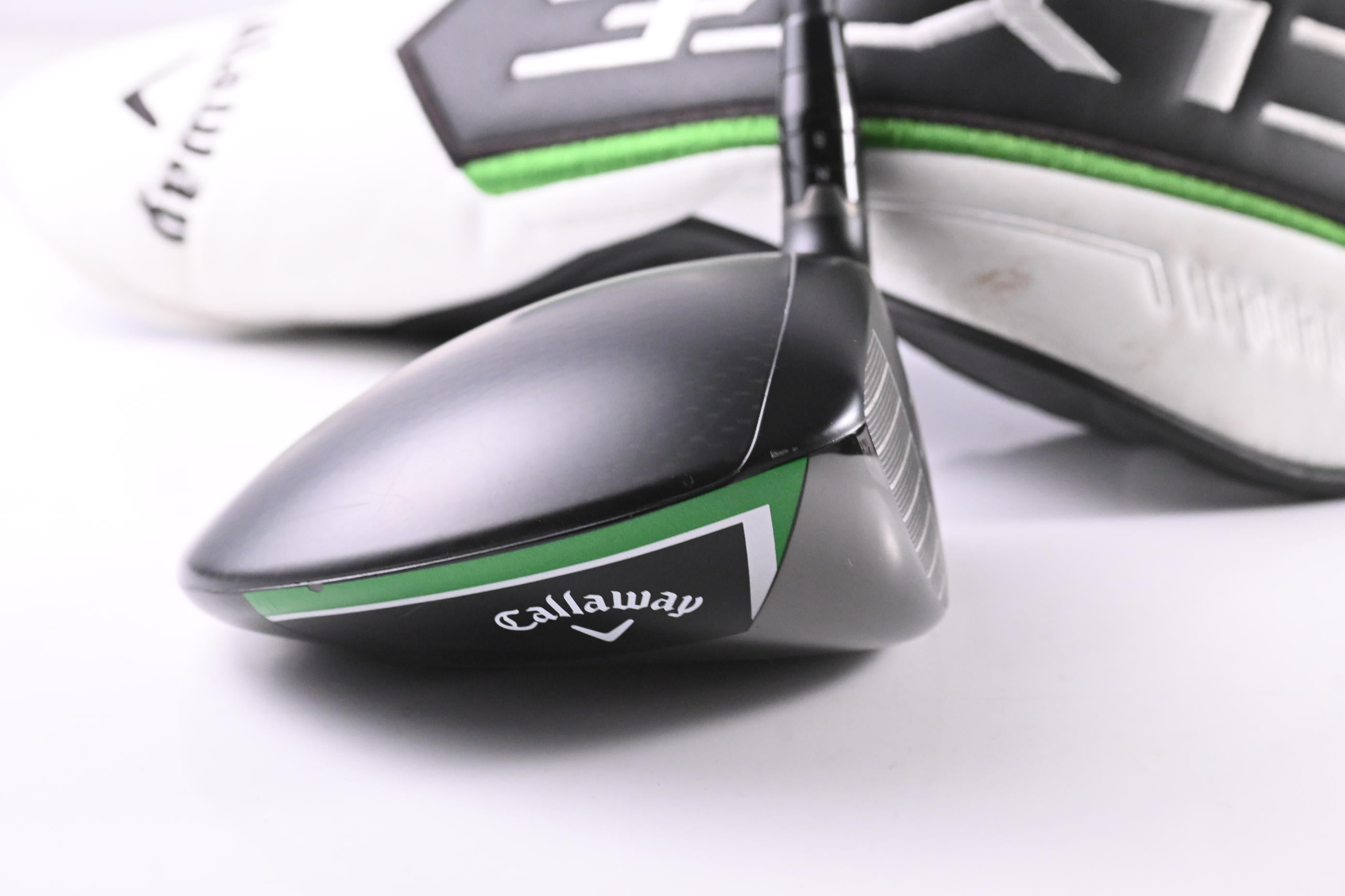 Callaway Elyte X Driver / 10.5 Degree / Regular Flex Vanquish 4 Shaft