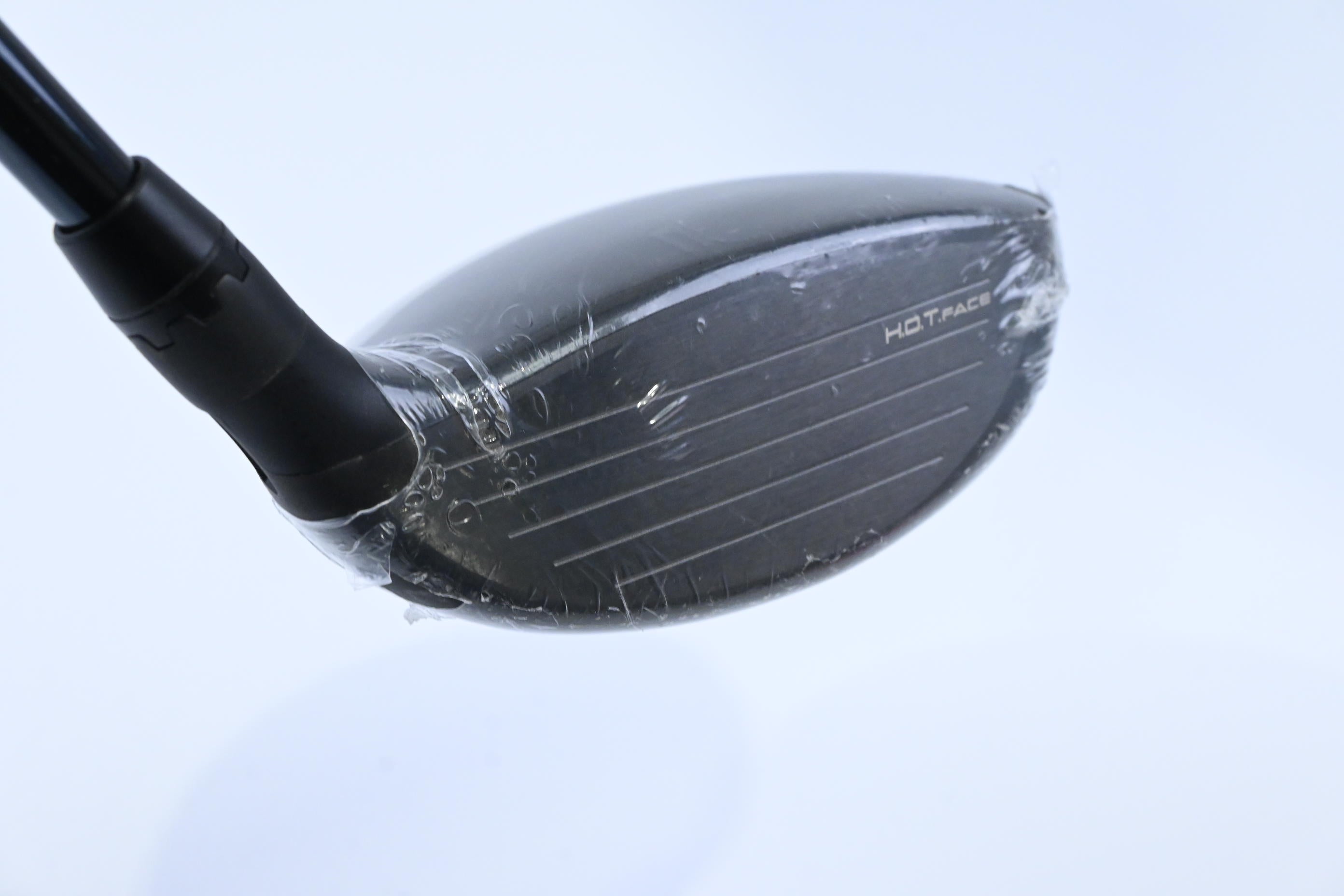Left Hand Cobra Darkspeed X #3 Wood / 15 Degree / Senior Flex Lin-Q M40X Red 5