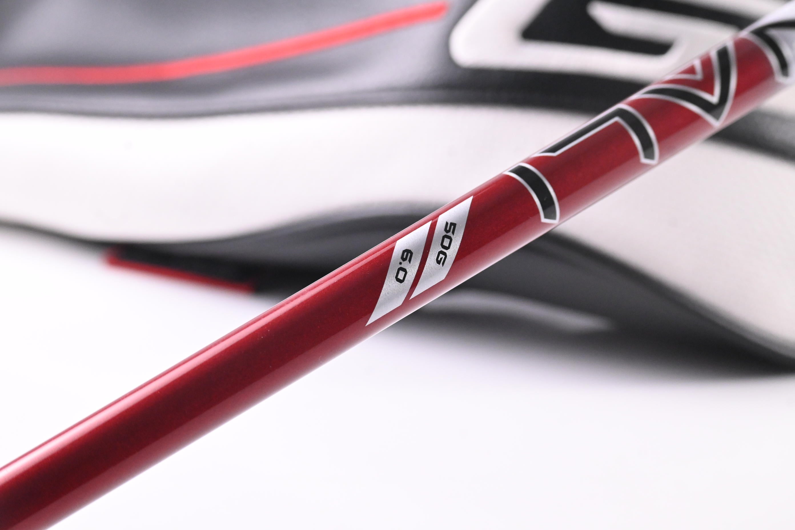 Titleist GT2 Driver / 10 Degree / Stiff Flex Denali Red 50 Shaft