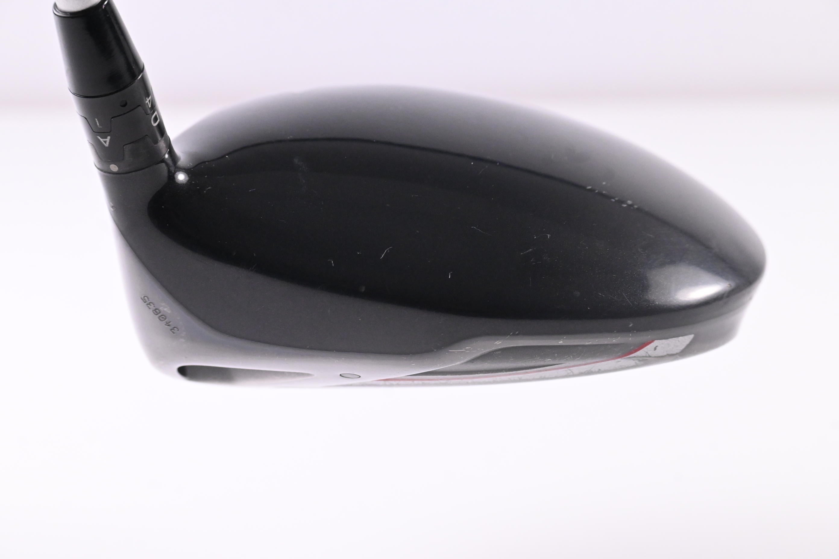 Titleist 913 D2 Driver / 9.5 Degree / Stiff Flex Diamana D+70 Shaft