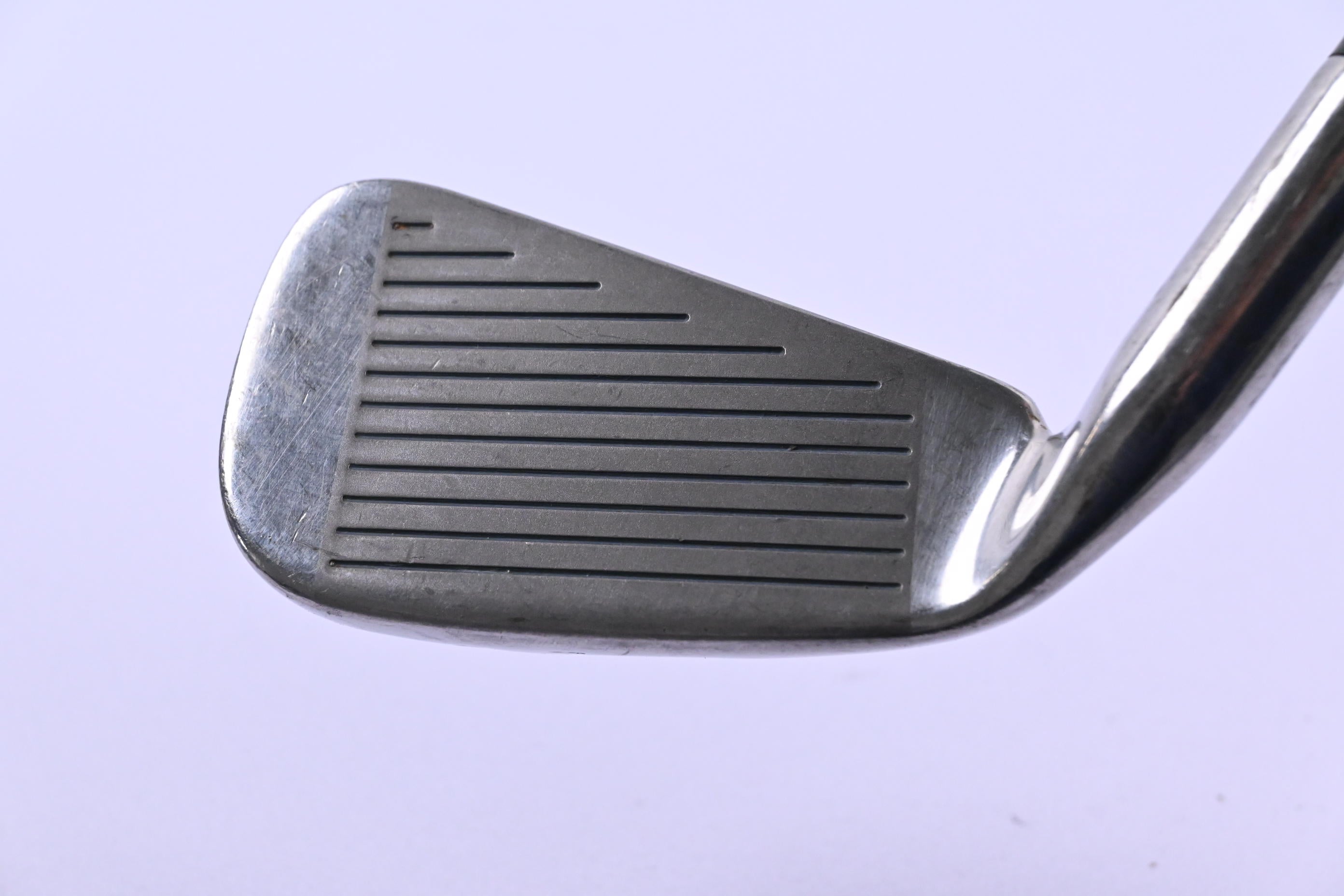 Lynx Parallax #2 Iron / 18 Degree / Regular Flex Dynamic Gold R300