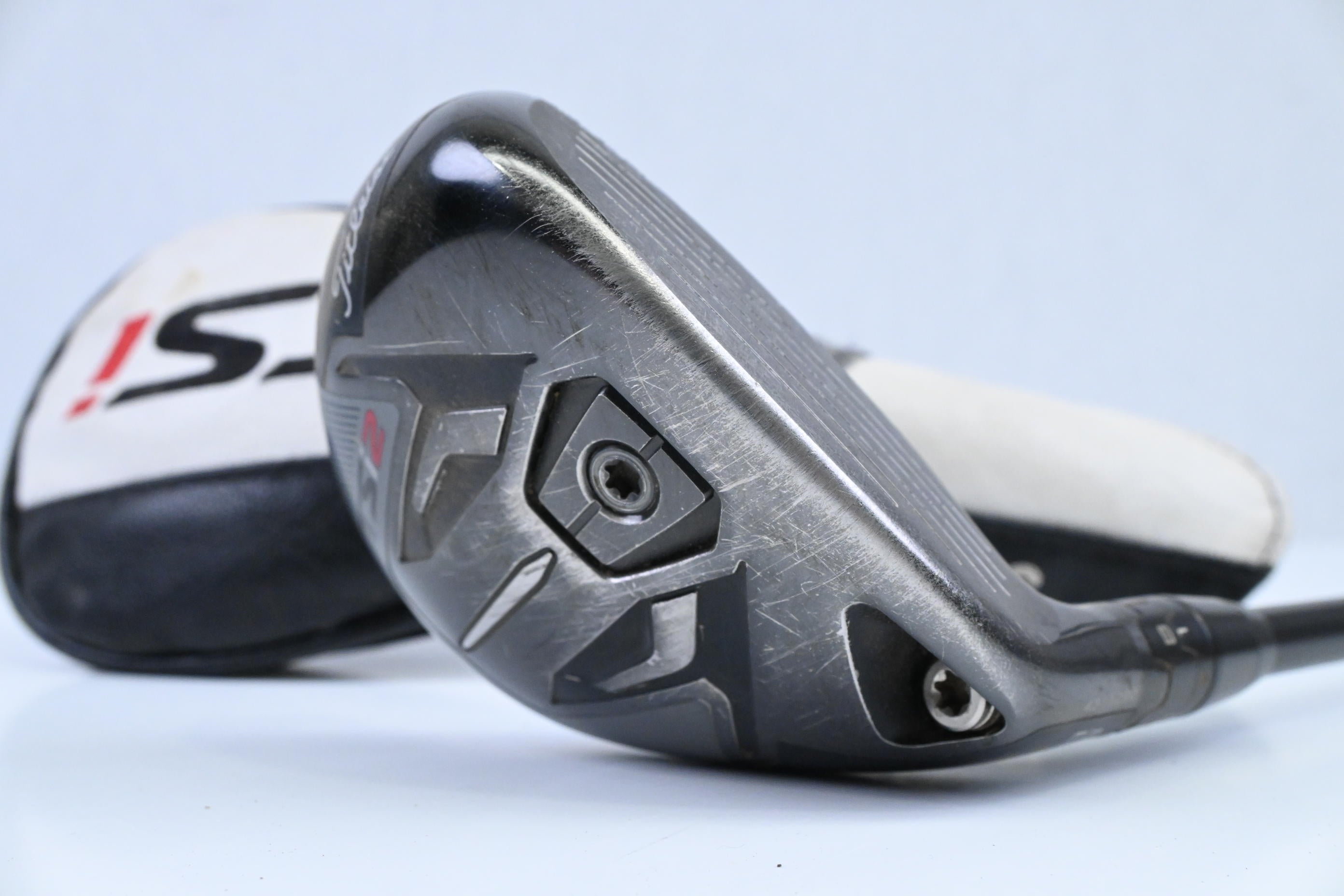 Titleist TSi2 #3 Hybrid / 18 Degree / Stiff Flex HZRDUS Smoke Black RDX 80
