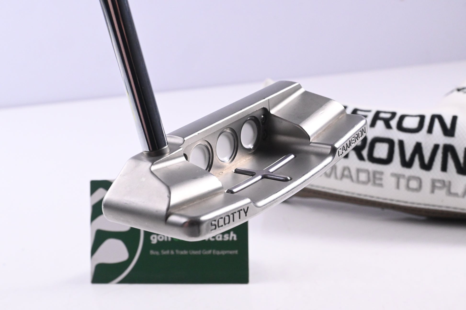 Scotty Cameron Cameron &amp; Crown Newport M2 Putter / 33 Inch