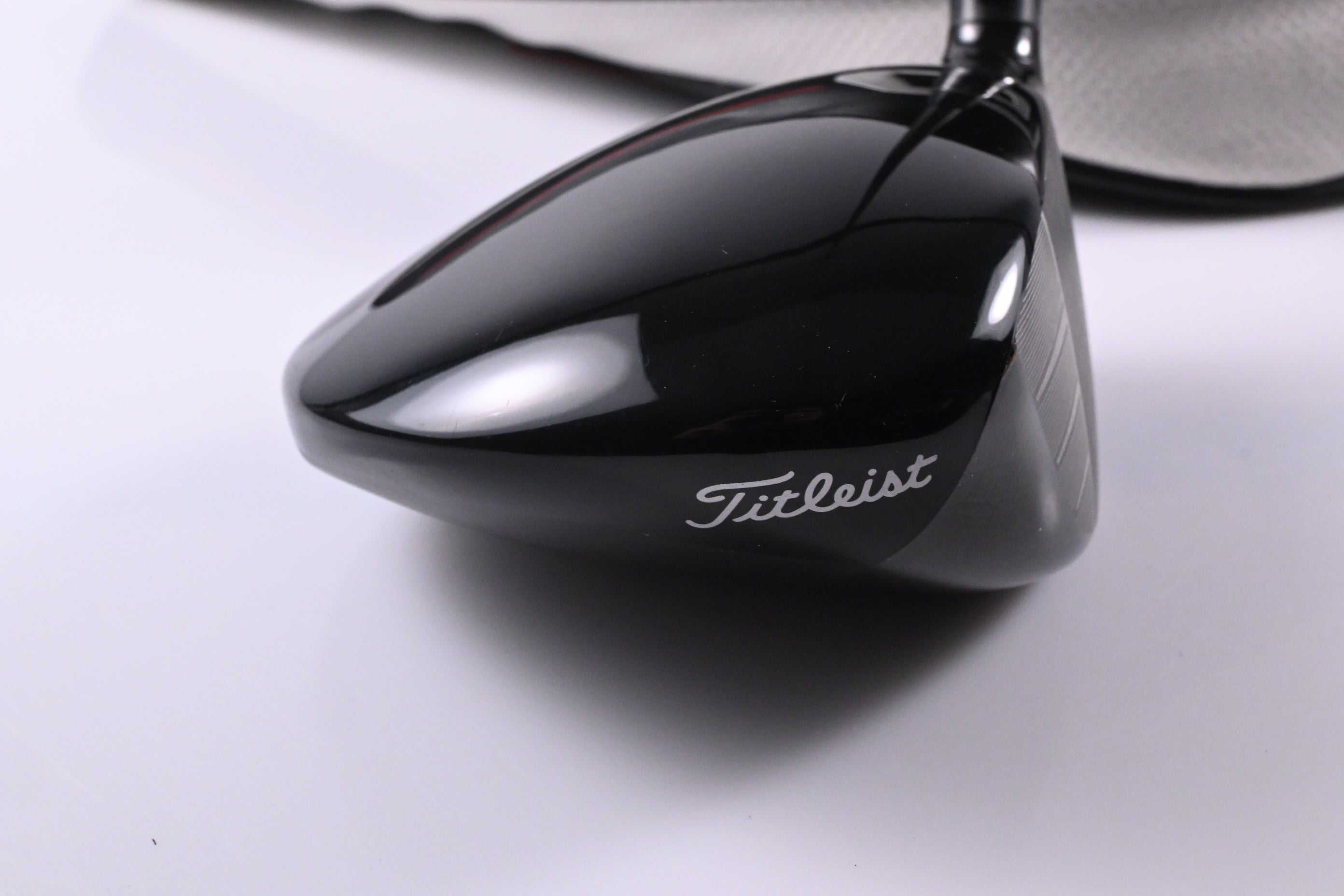 Titleist GT3 Driver / 9 Degree / X-Flex HZRDUS Black 60 Shaft