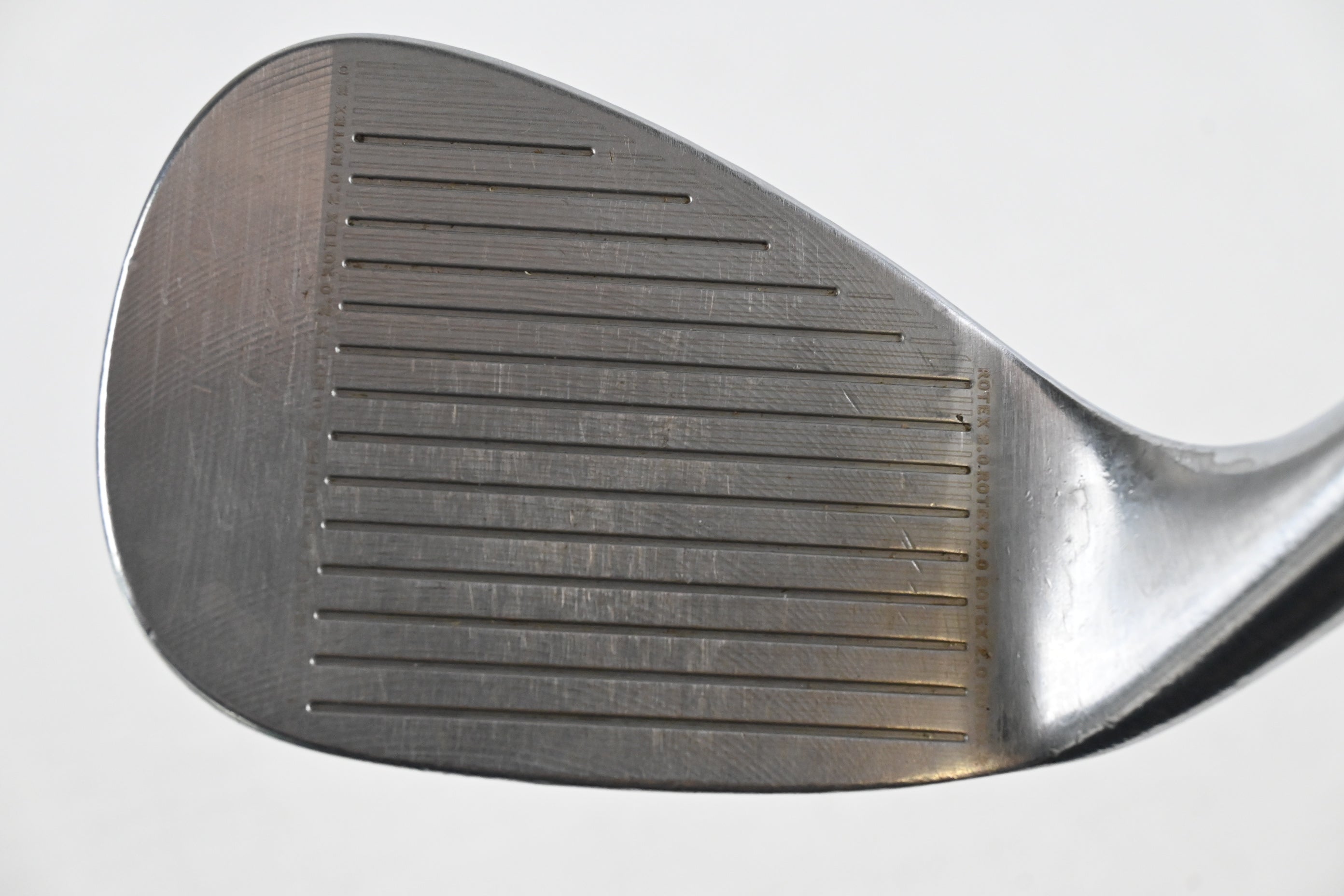 Cleveland 588 RTX Gap Wedge / 50 Degree / Wedge Flex Dynamic Gold Shaft