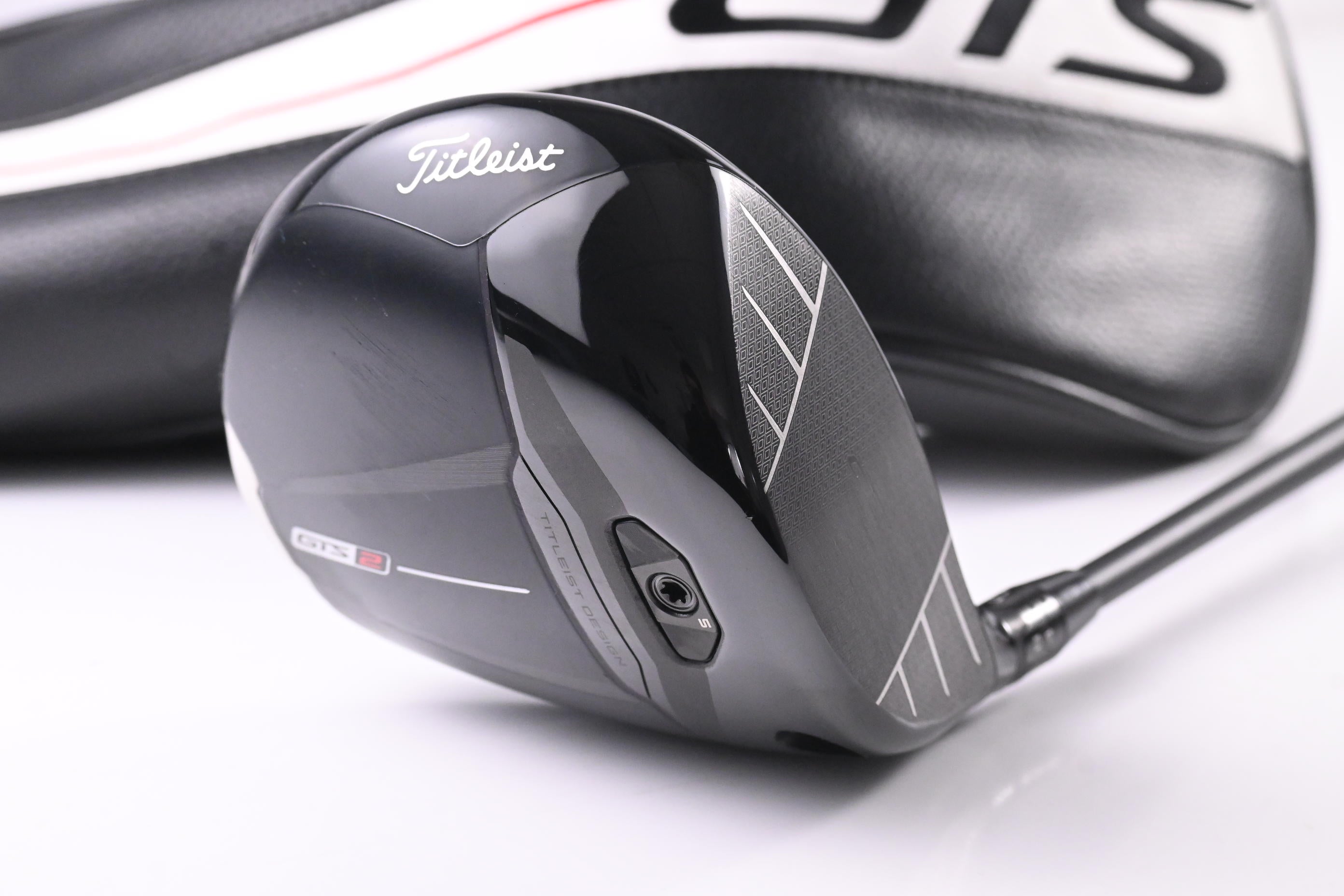 Titleist GTS2 Driver / 9 Degree / Stiff Flex HZRDUS TITAN 60 Shaft