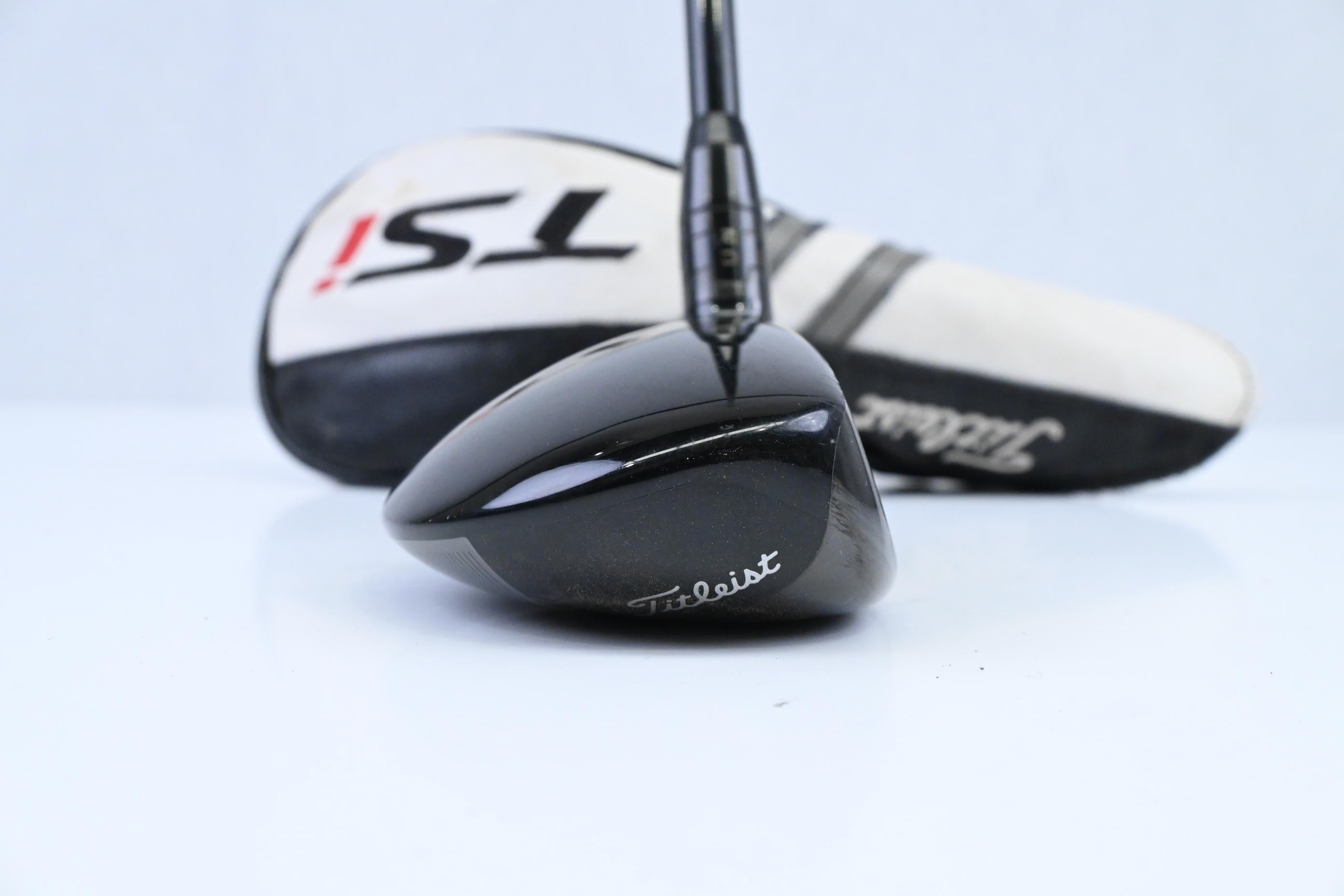 Titleist TSi2 #3 Hybrid / 18 Degree / Stiff Flex HZRDUS Smoke Black RDX 80