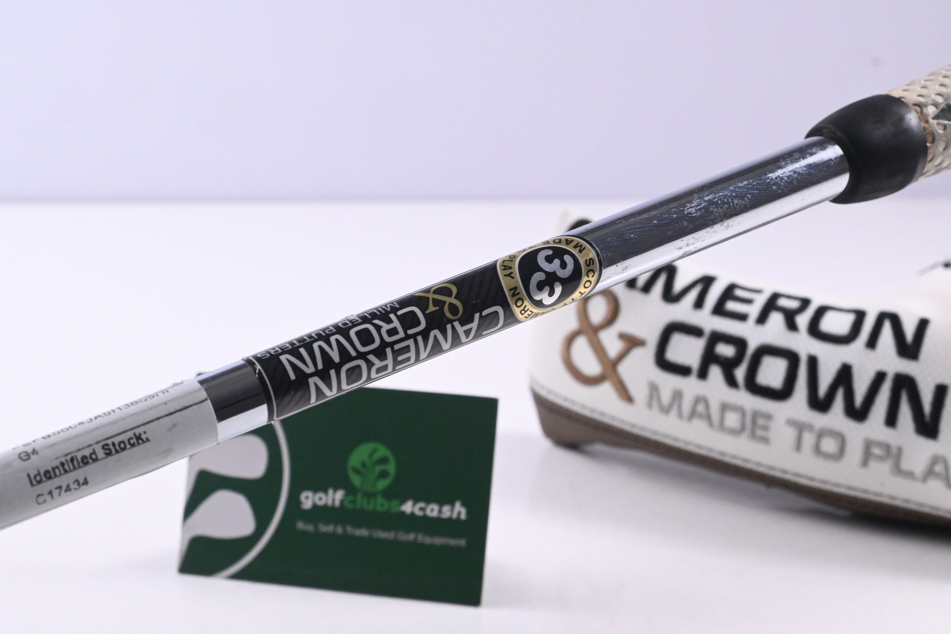 Scotty Cameron Cameron &amp; Crown Newport M2 Putter / 33 Inch