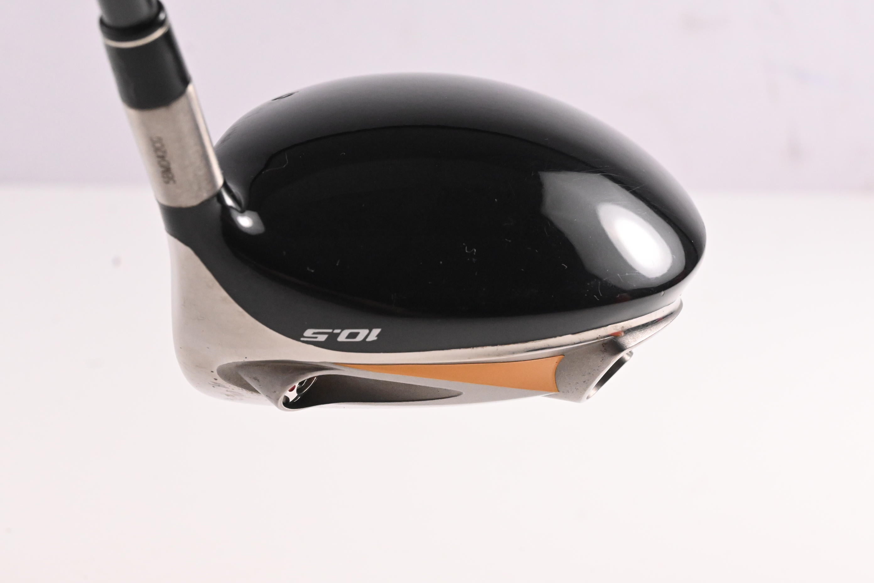 Taylormade R7 425 Driver / 10.5 Degree / Regular Flex Fujikura Reax 65 Shaft