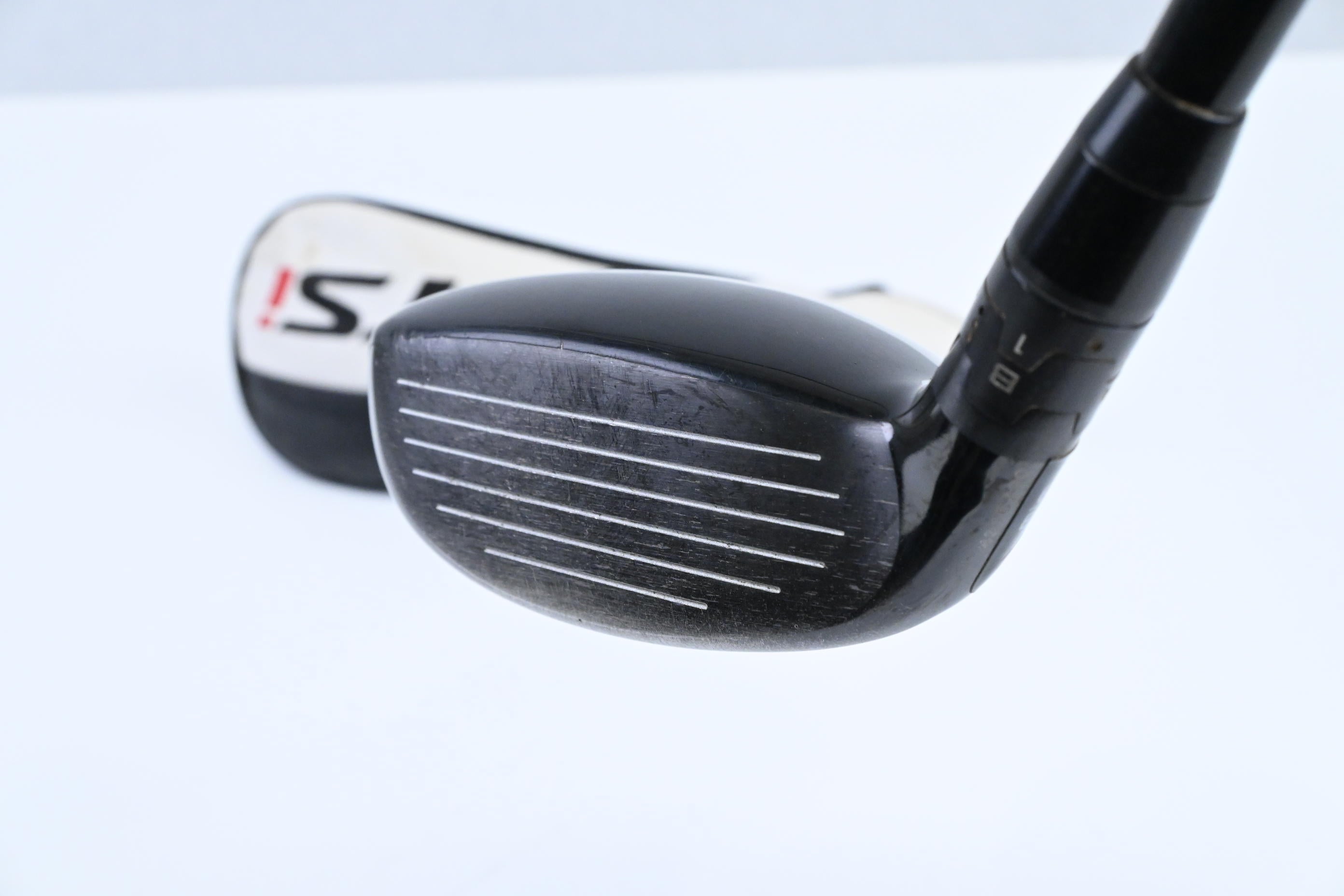 Titleist TSi2 #3 Hybrid / 18 Degree / Stiff Flex HZRDUS Smoke Black RDX 80