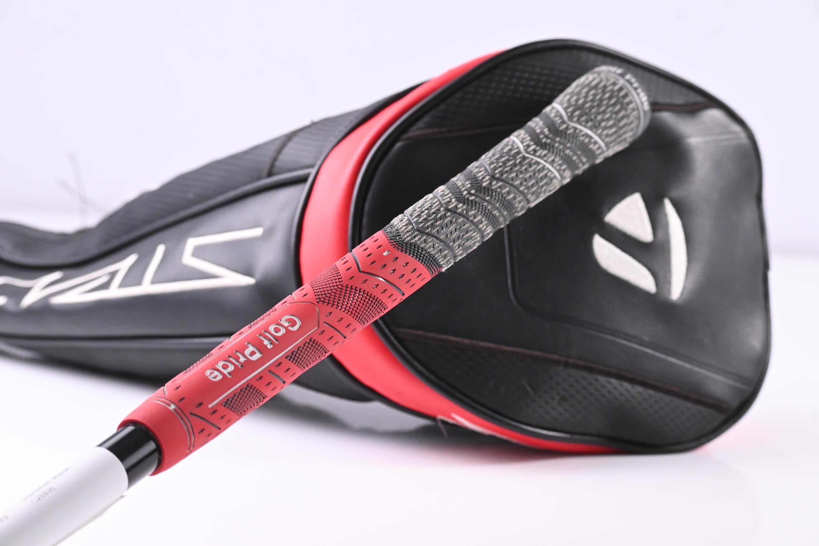 Taylormade Stealth Driver / 9 Degree / Regular Flex Ventus Red 5 Shaft