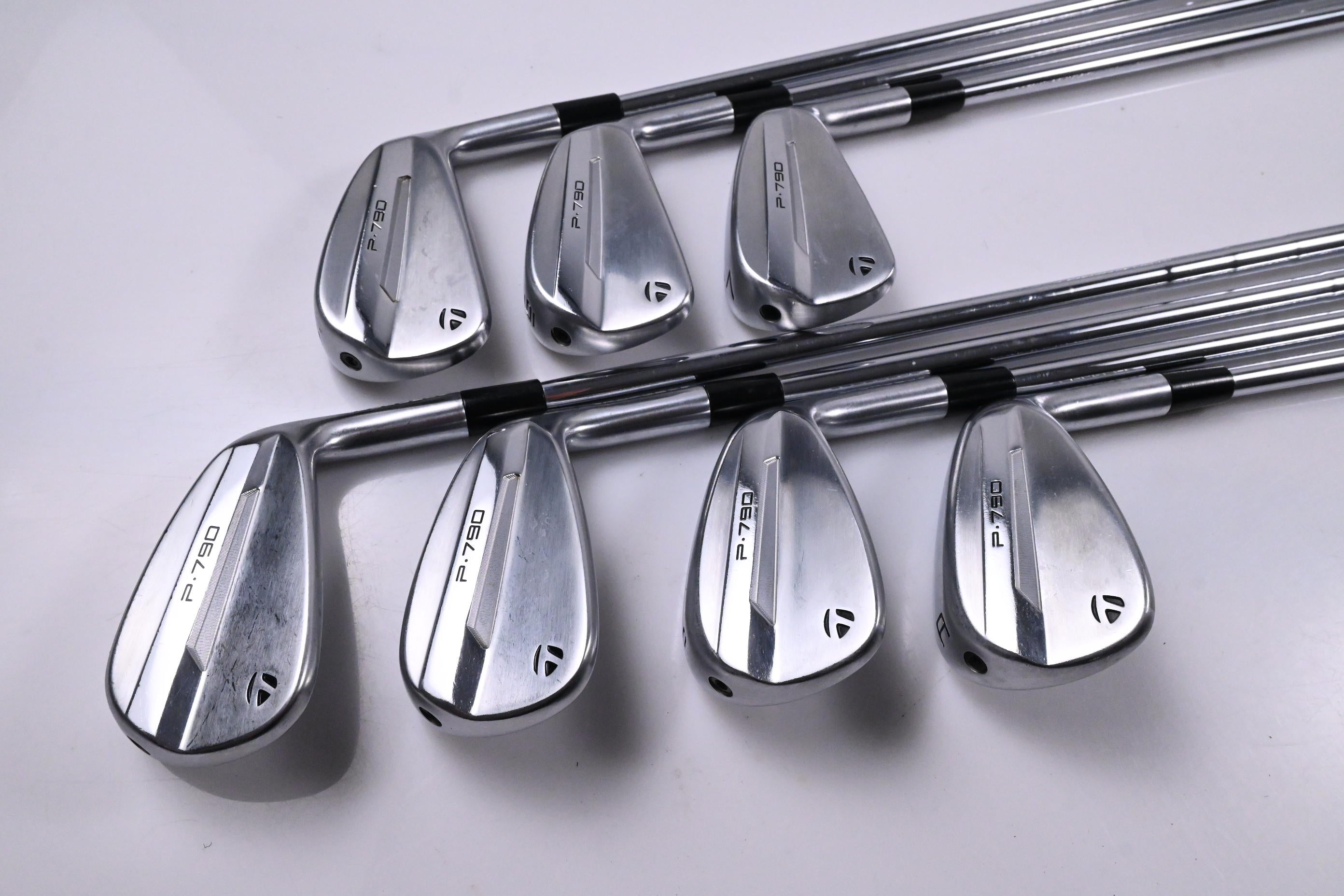 Taylormade P790 2025 Irons / 5-PW+GW / Regular Flex N.S.Pro Modus³ Tour 105