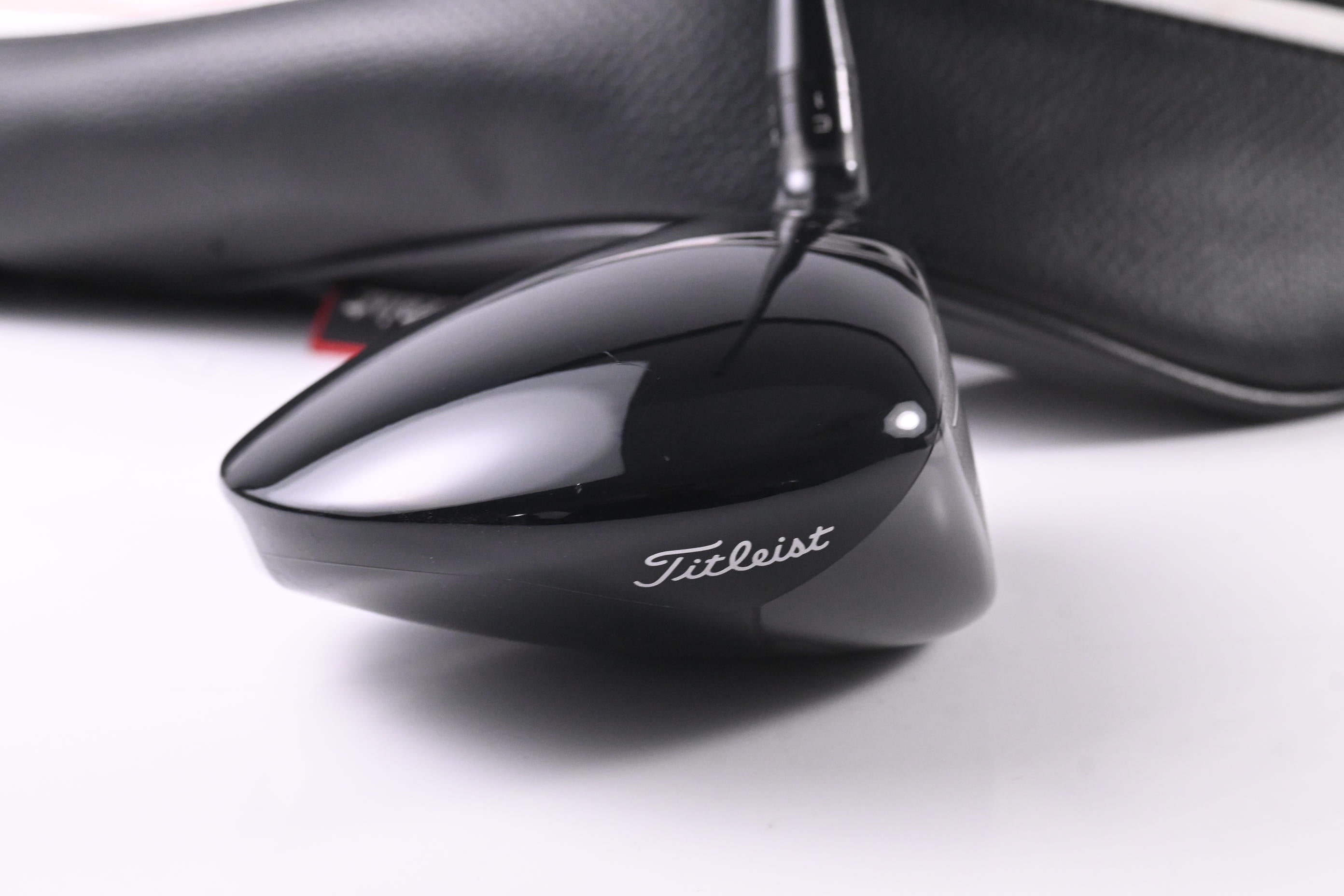 Titleist GTS2 Driver / 9 Degree / Stiff Flex HZRDUS TITAN 60 Shaft