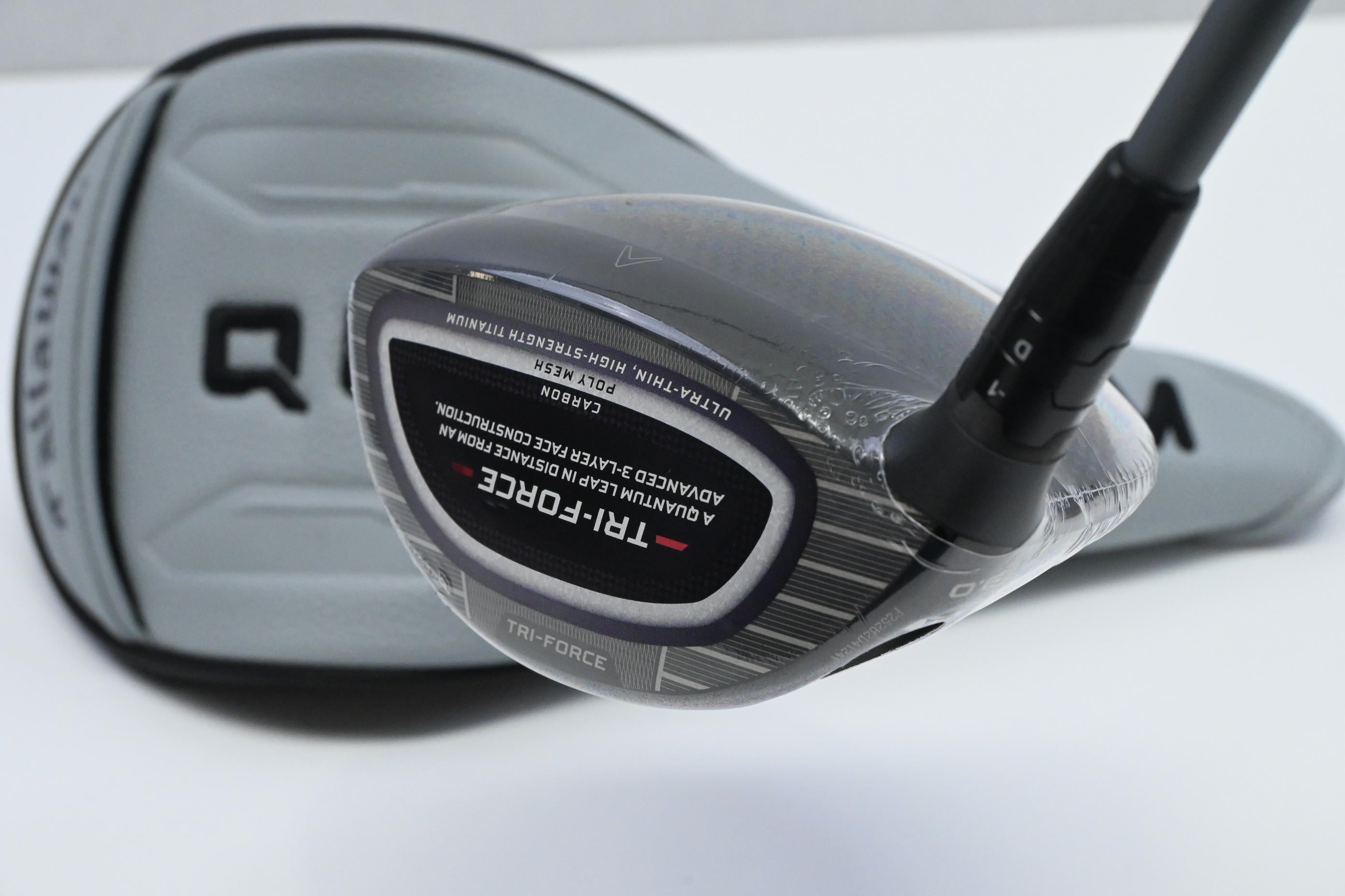 Callaway Quantum Max D Driver / 9 Degree / Stiff Flex Denali Frost White 60