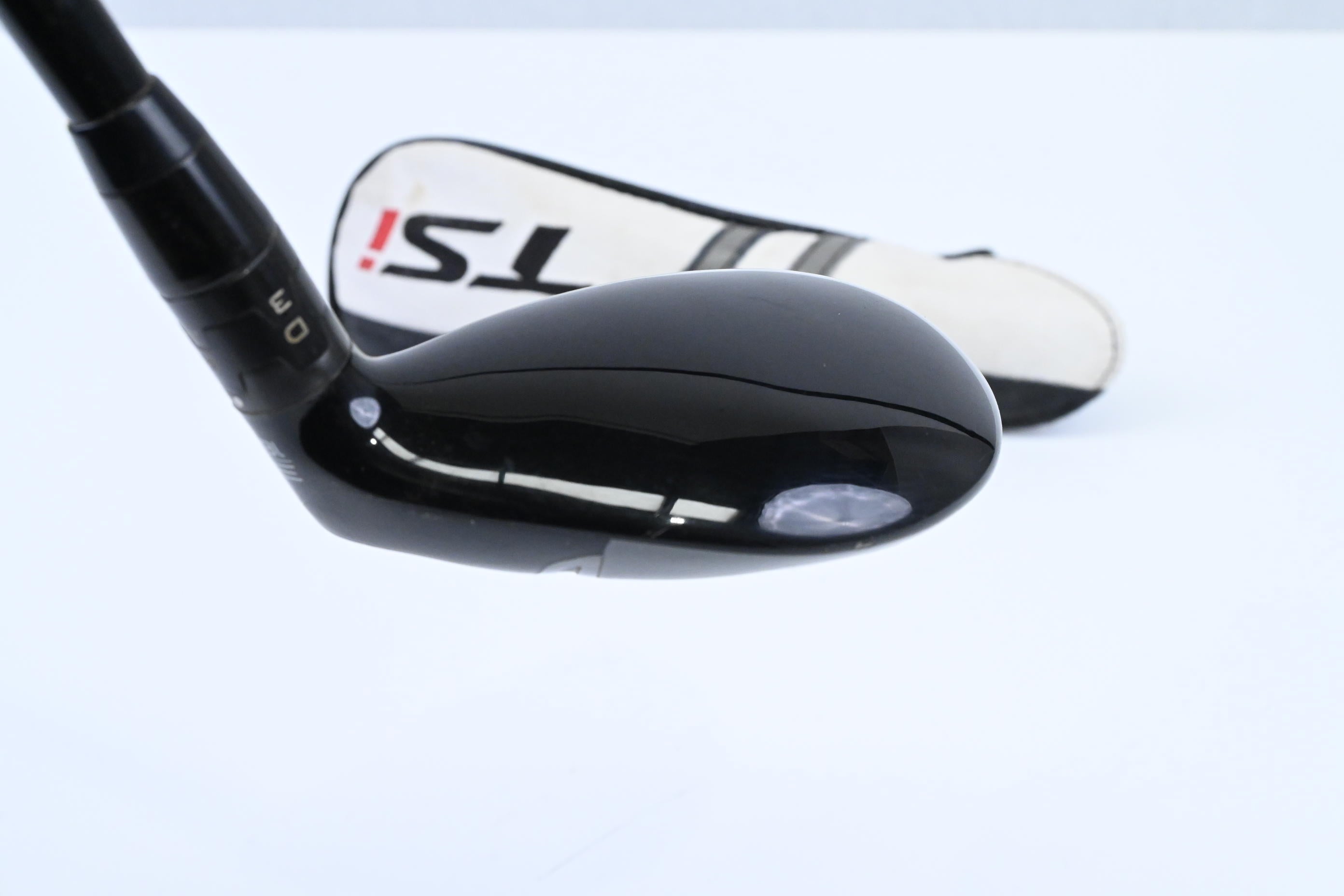 Titleist TSi2 #3 Hybrid / 18 Degree / Stiff Flex HZRDUS Smoke Black RDX 80