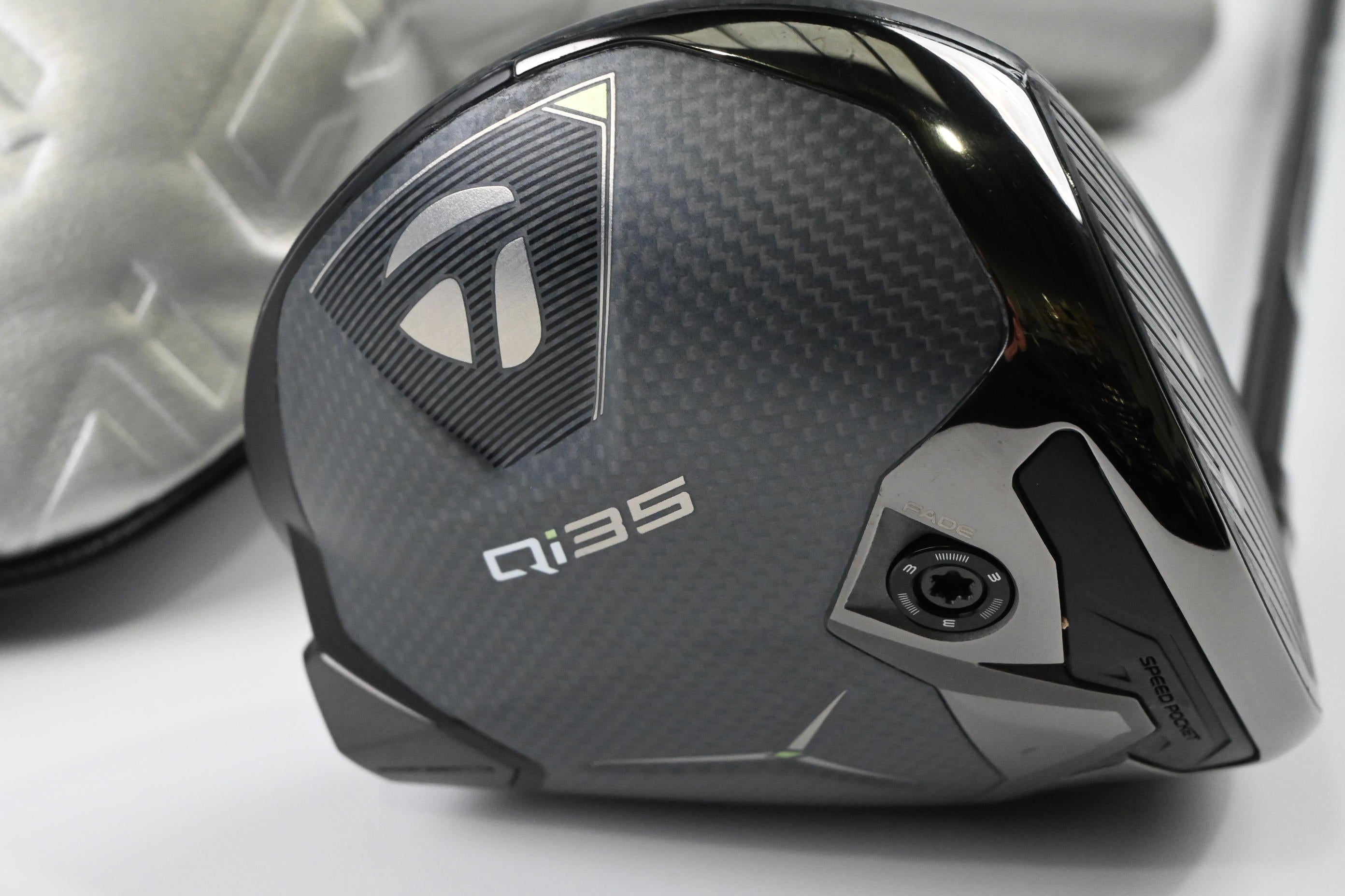 Taylormade Qi35 LS Driver / 9 Degree / Stiff Flex Diamana T+ 60