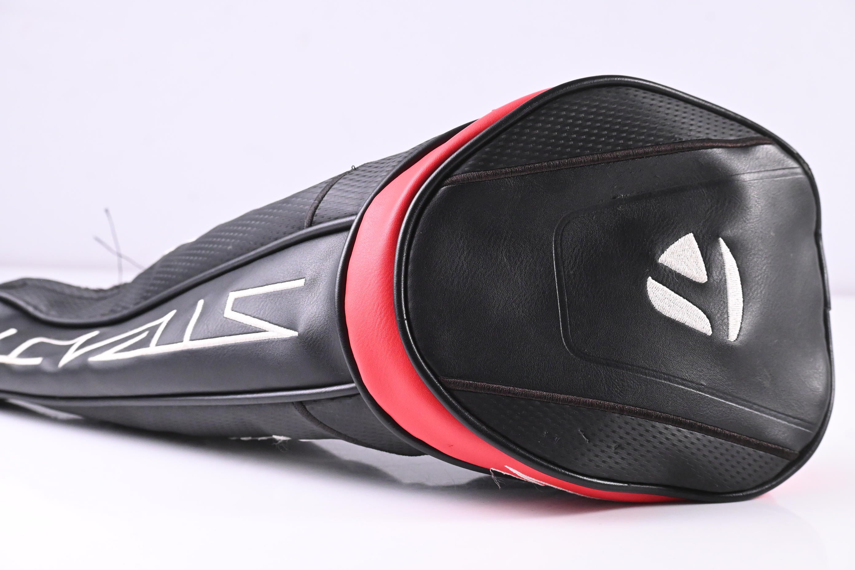 Taylormade Stealth Driver / 9 Degree / Regular Flex Ventus Red 5 Shaft