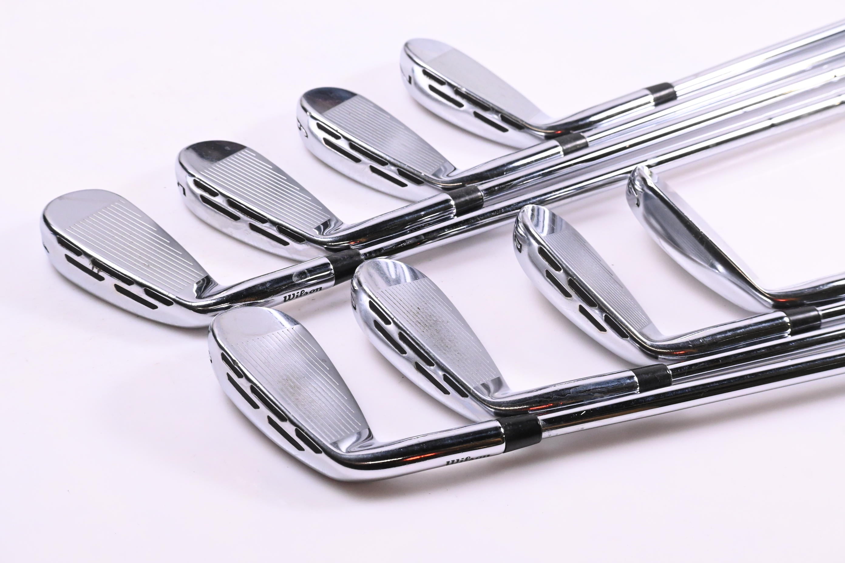 Wilson D7 Forged Irons / 4-PW+GW / Stiff Flex Dynamic Gold 120 S300 Shafts