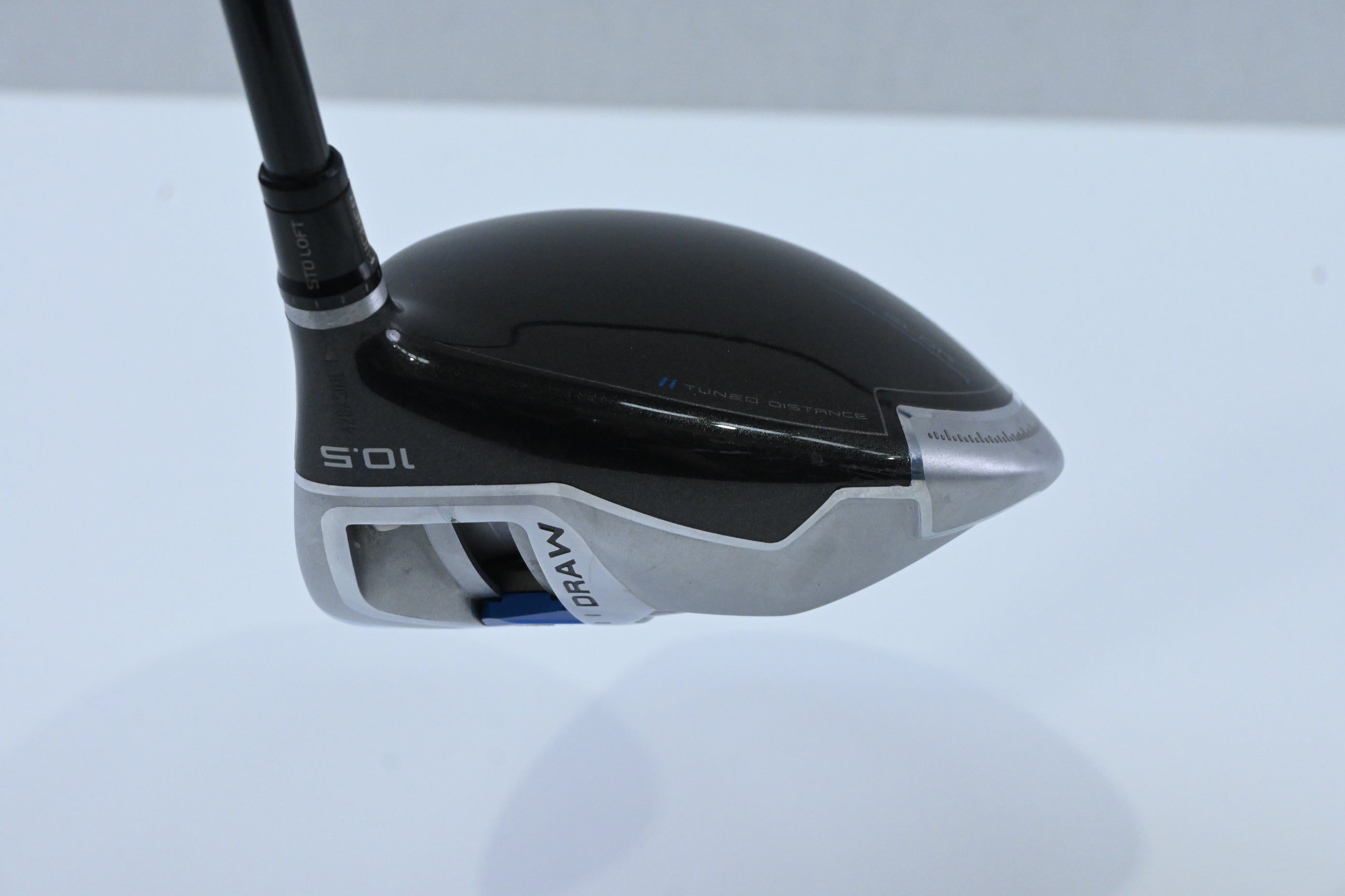 Taylormade SLDR Driver / 10.5 Degree / Stiff Flex Fujikura Atmos Black 6