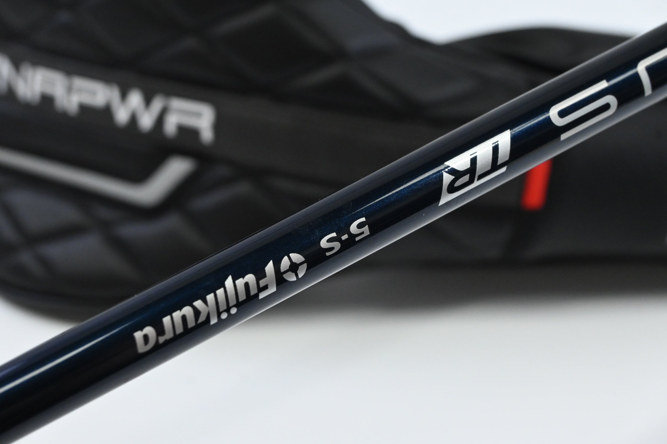 Wilson DYNAPWR 2025 LS Driver / 9 Degree / Stiff Flex Fujikura Ventus TR Blue 5